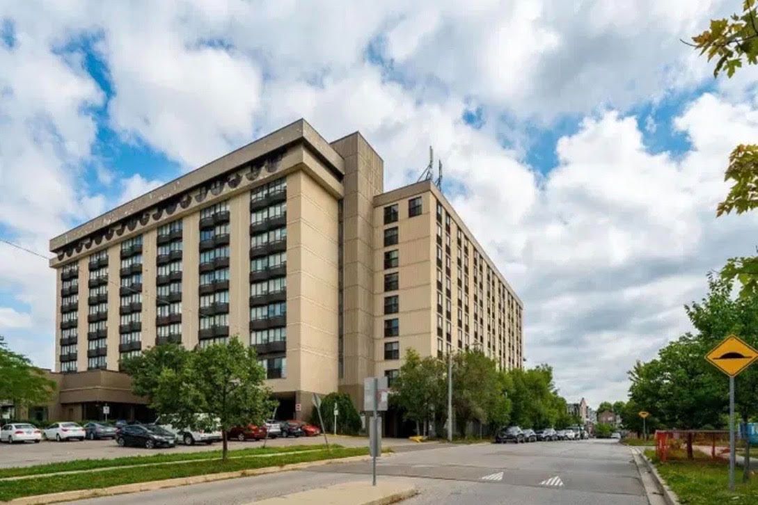 2737 Keele Street 708, Toronto, On M3m 2e9