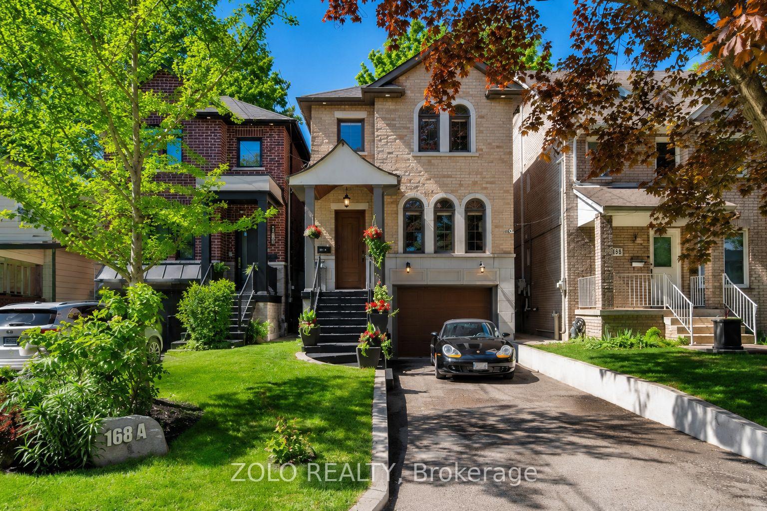 168a Lake Promenade, Toronto, On M8w 1a7