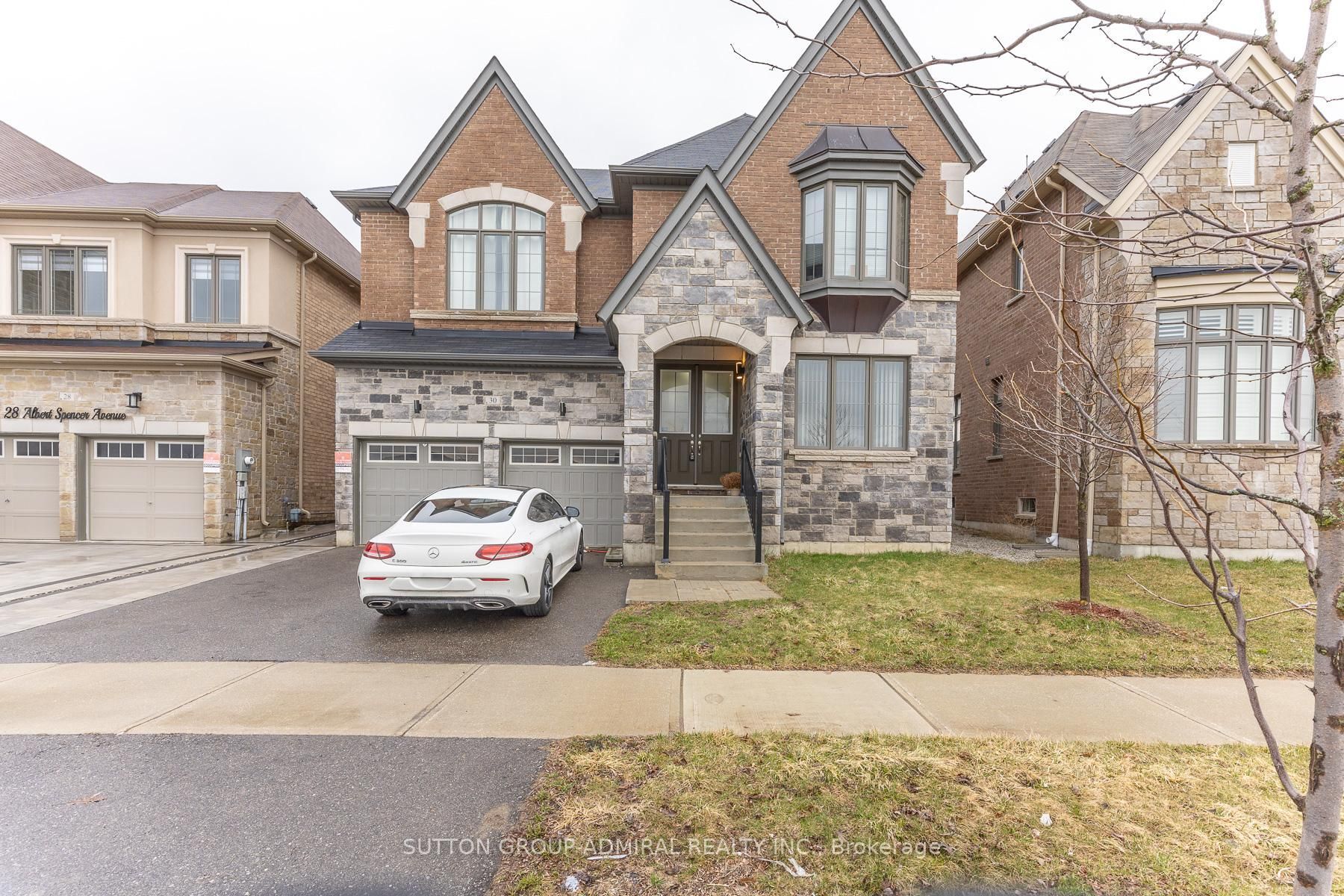 30 Albert Spencer Avenue, Caledon, On L7c 4g4