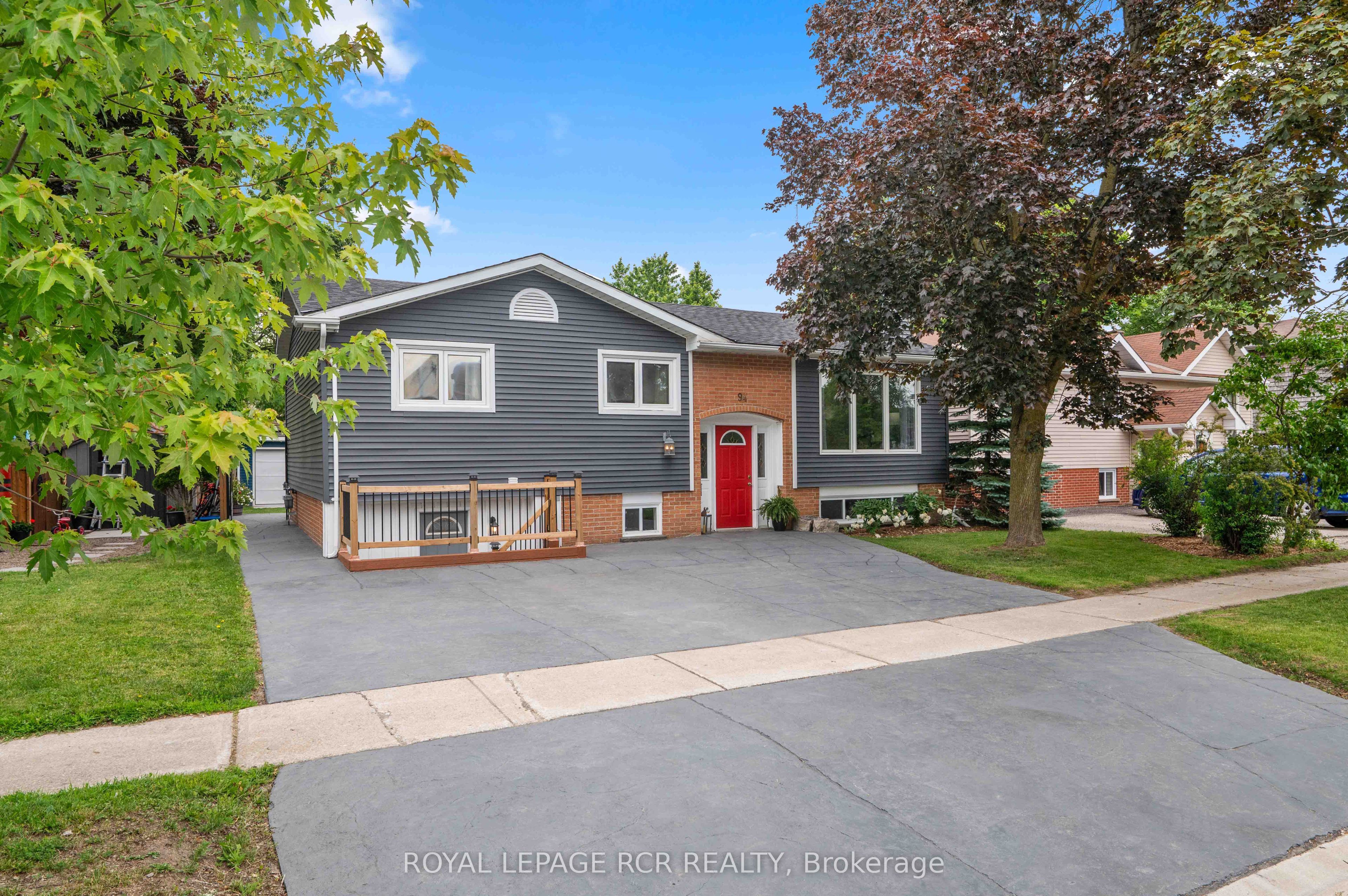 94 Morgandale Crescent, Orangeville, On L9w 3c7