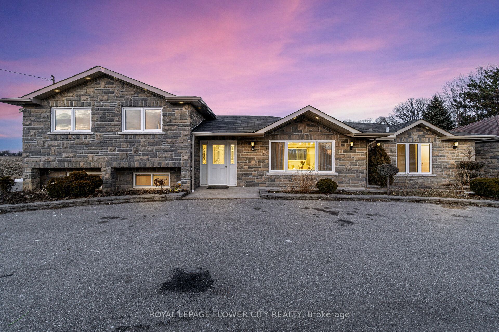 12821 Heritage Road, Caledon, On L7c 1t9