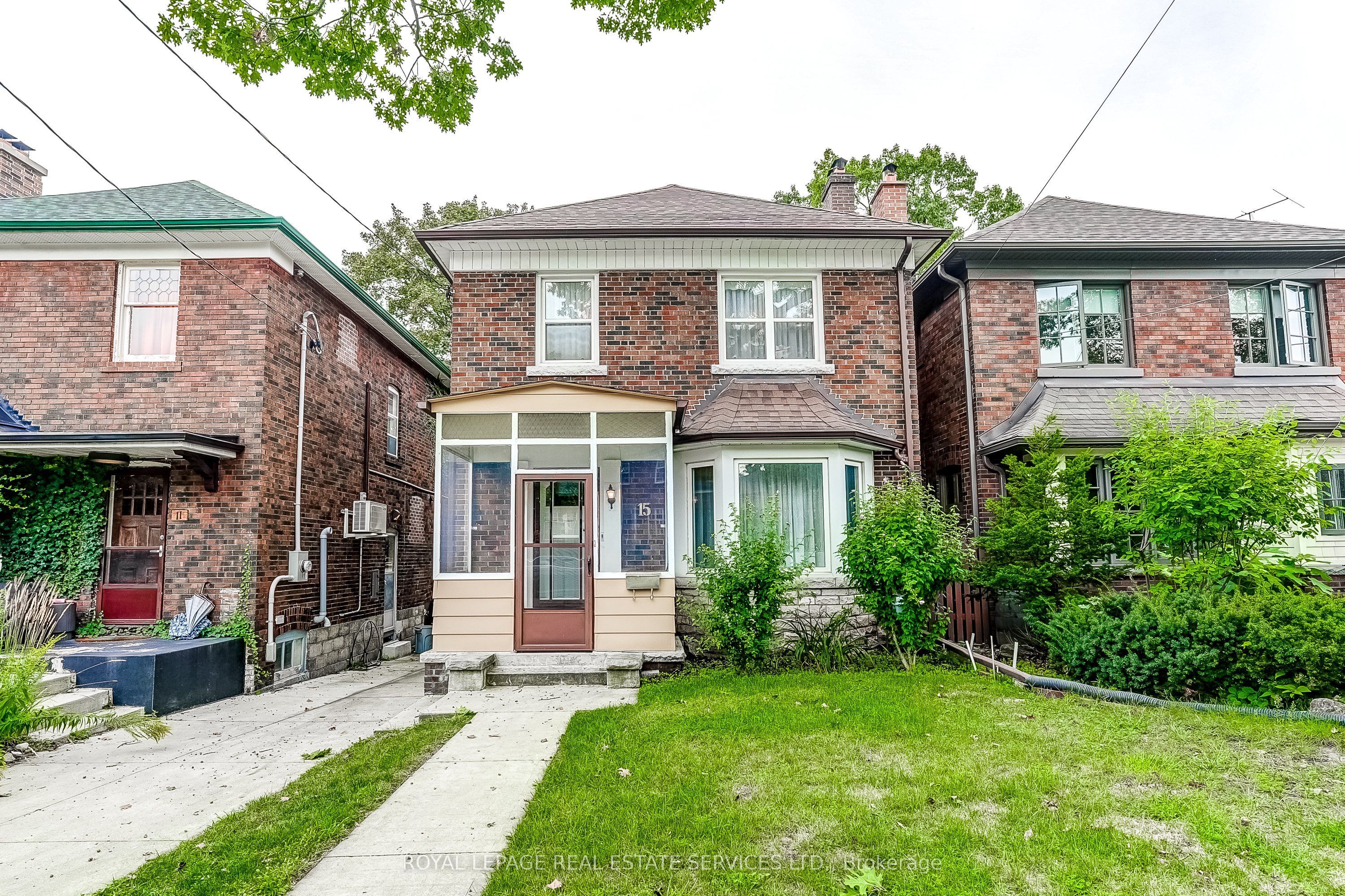 15 Oakview Avenue, Toronto, On M6p 3j3