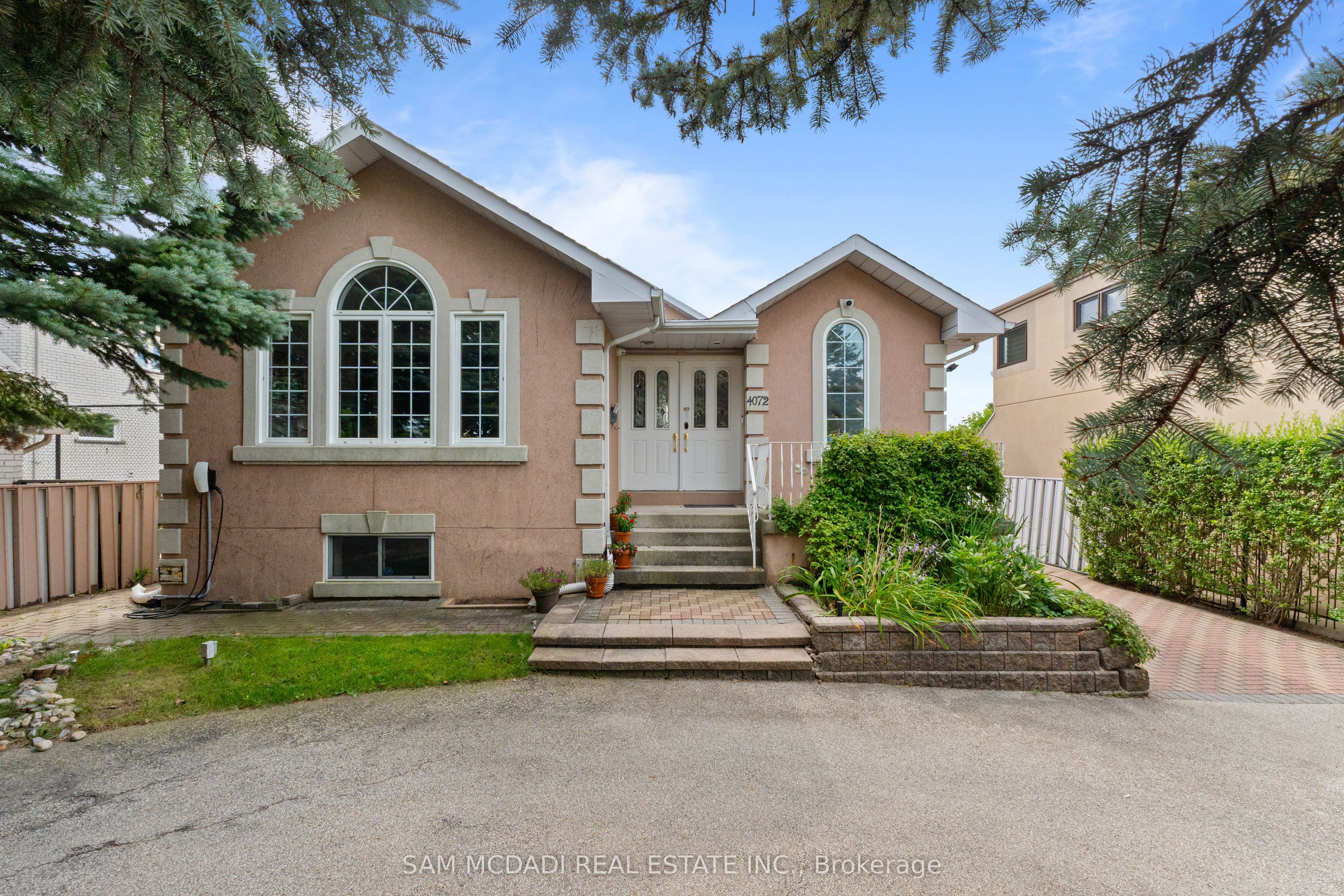 4072 Wilcox Road, Mississauga, On L4z 1b7