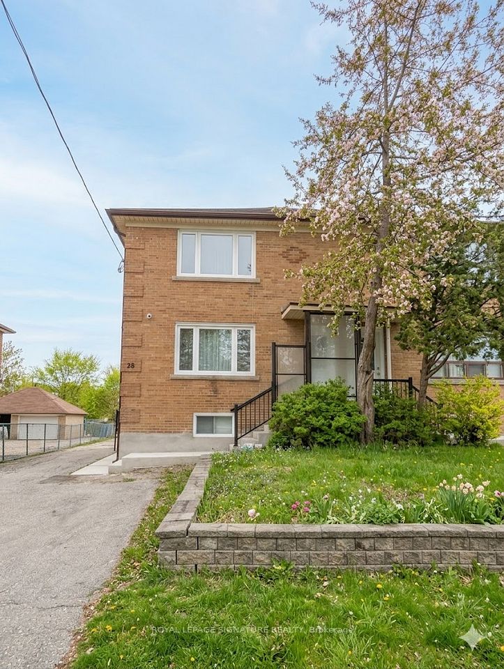 28 Leduc Drive 1, Toronto, On M9w 2a7