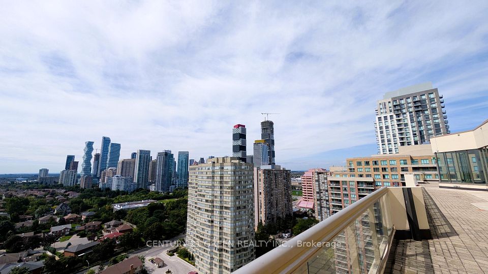 55 Elm Drive 1211, Mississauga, On L5b 3z3