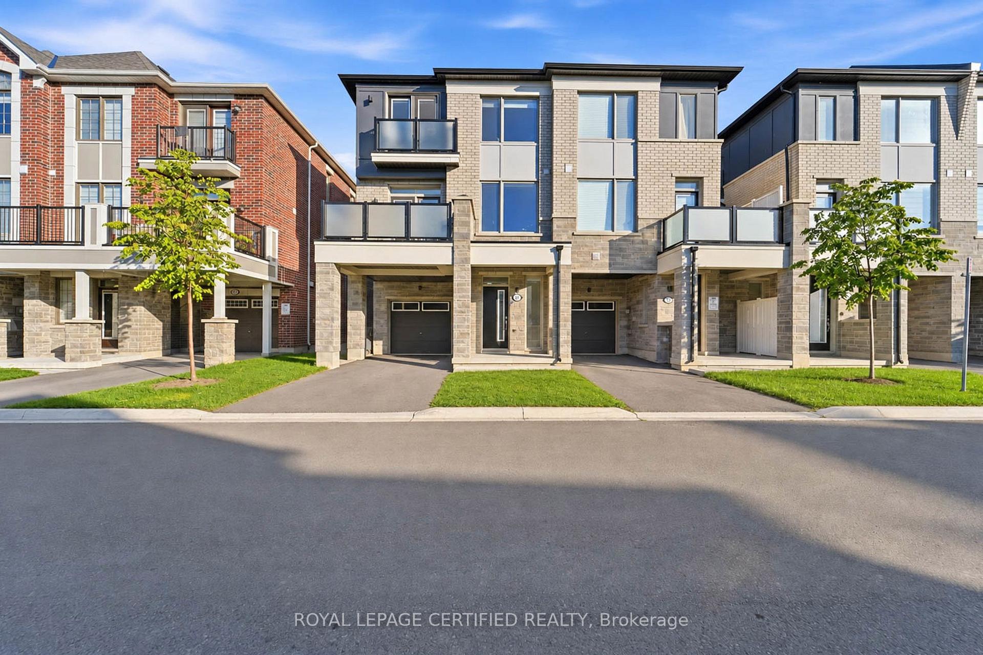 57 Keppel Circle, Brampton, On L7a 5k9