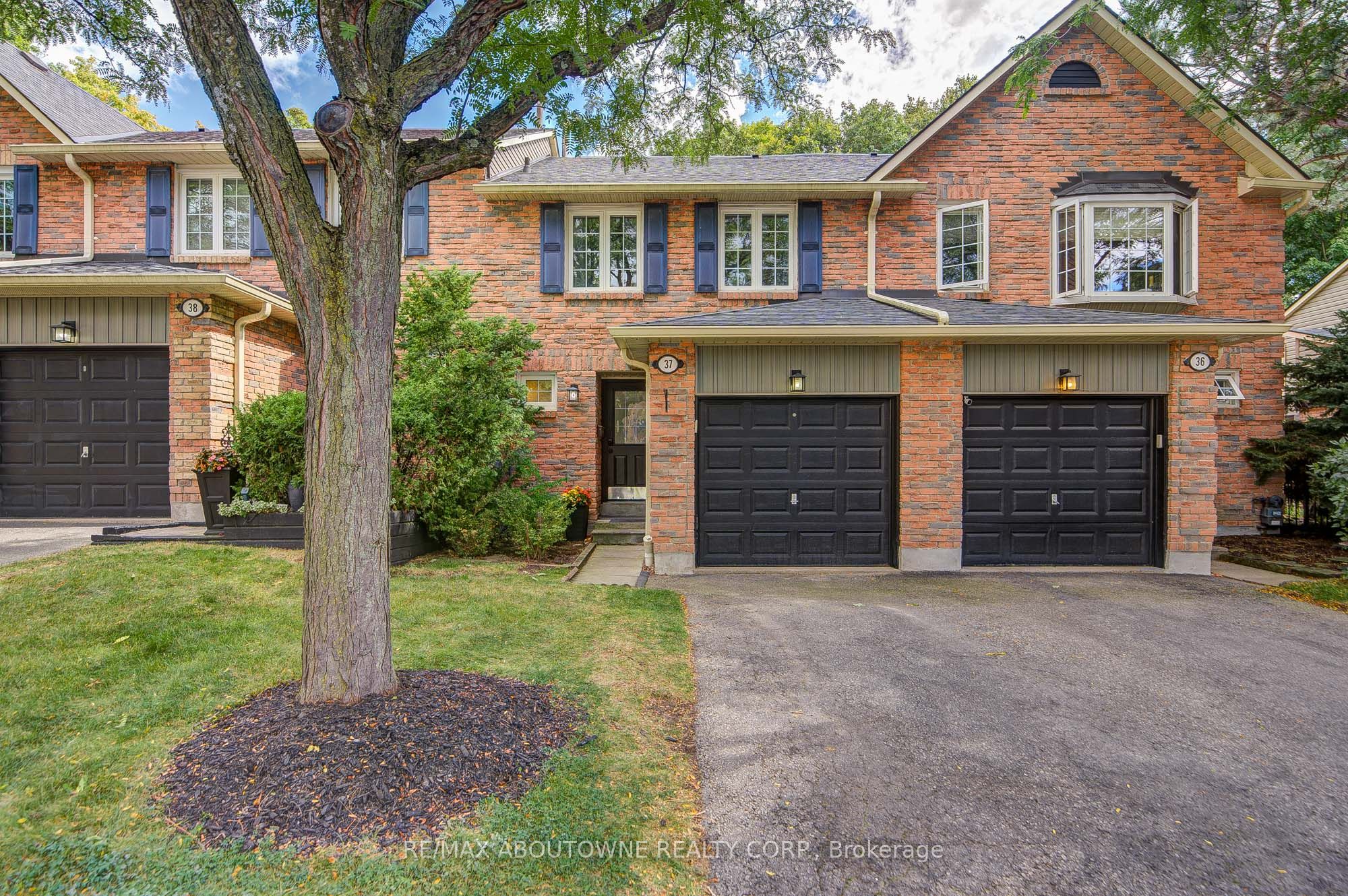 2766 Folkway Drive 37, Mississauga, On L5l 3m3