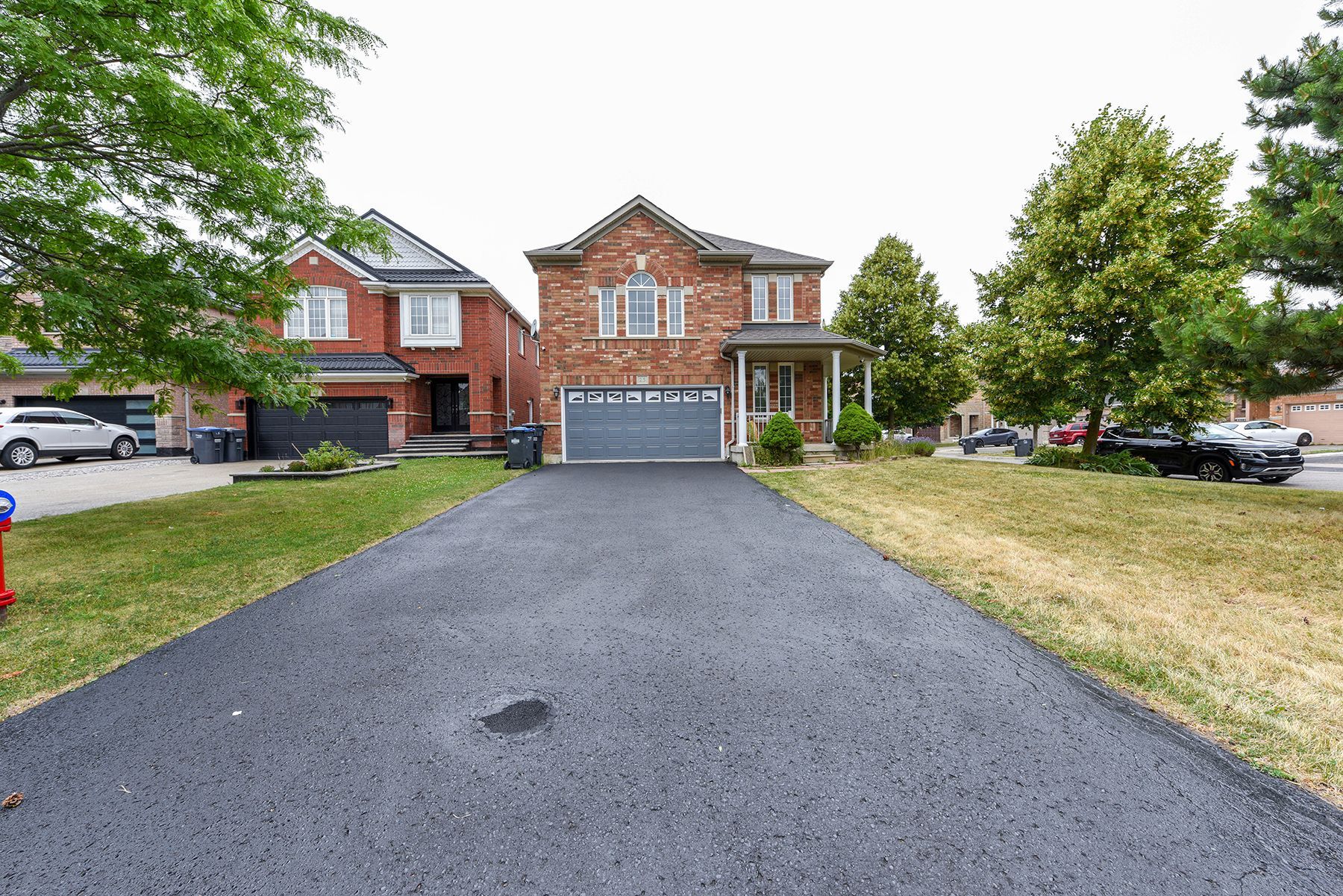 25 Blackcherry Lane, Brampton, On L6r 2y5