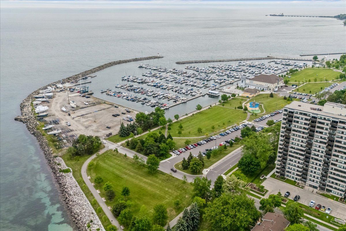 2263 Marine Drive 1601, Oakville, On L6l 5k1