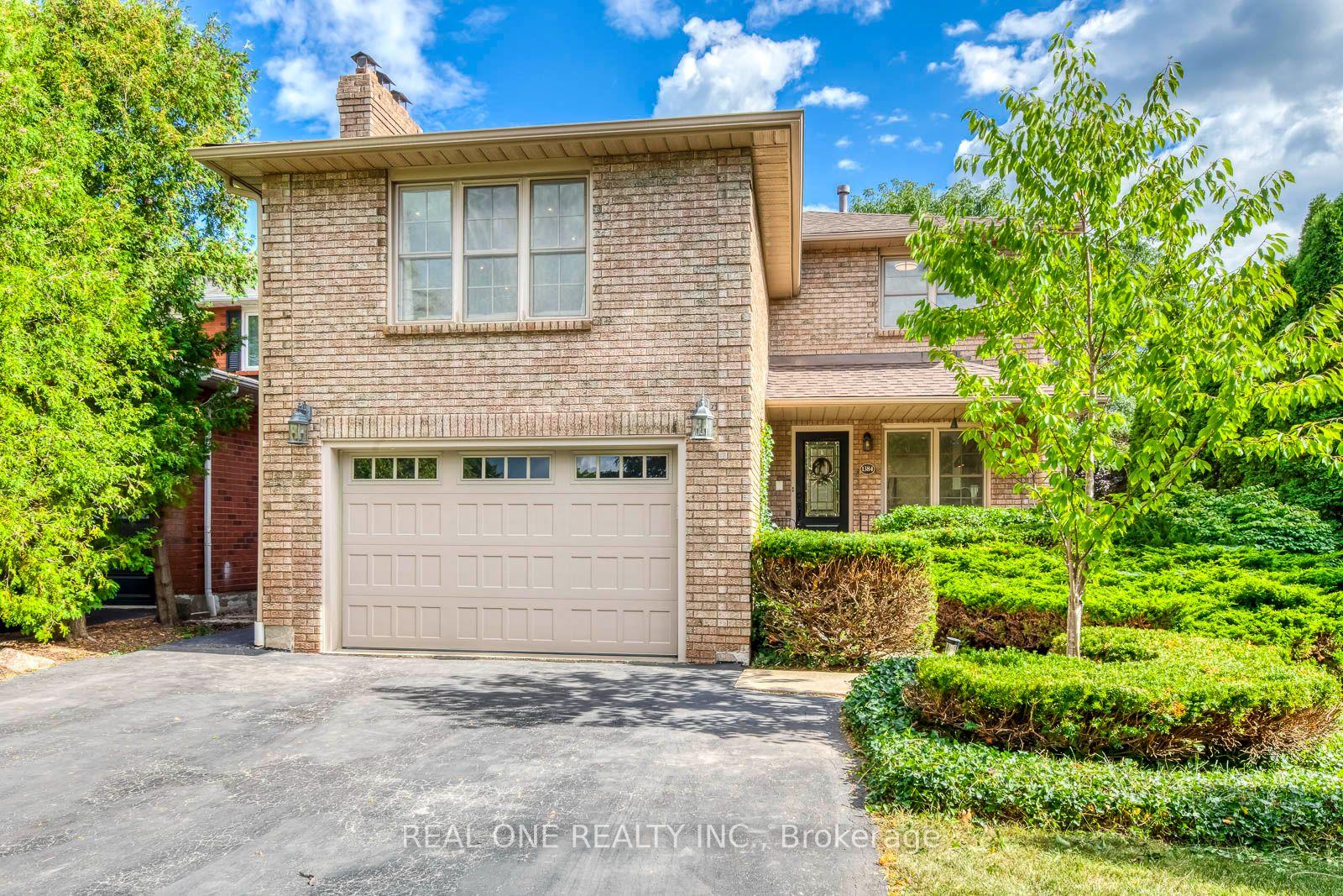 1384 Bramblewood Green, Oakville, On L6m 2r5