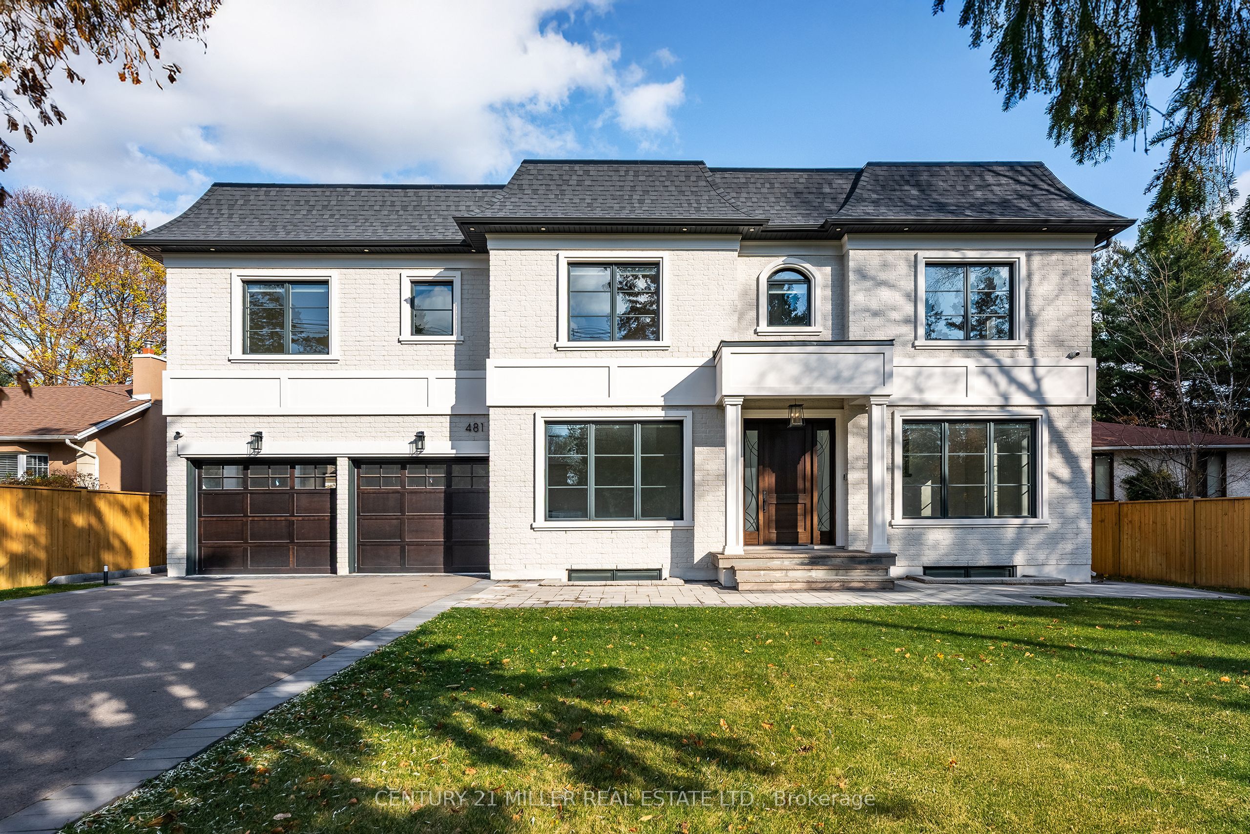 481 Chartwell Road, Oakville, On L6j 4a6