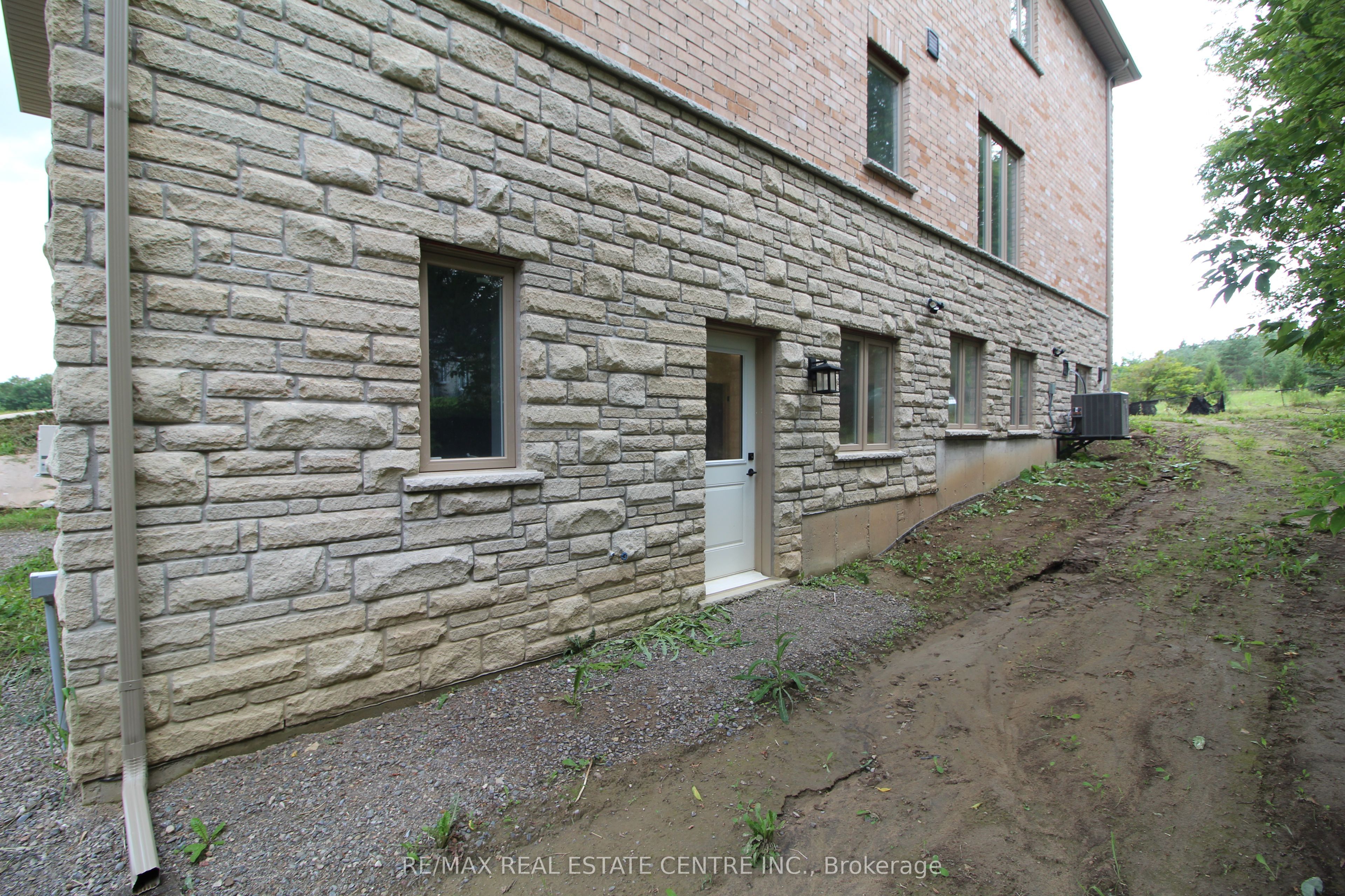 91 Troiless Street, Caledon, On L7k 1c1