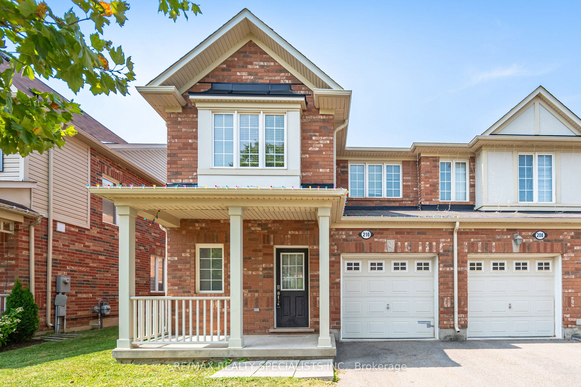 210 Woodley Crescent, Milton, On L9t 8b8