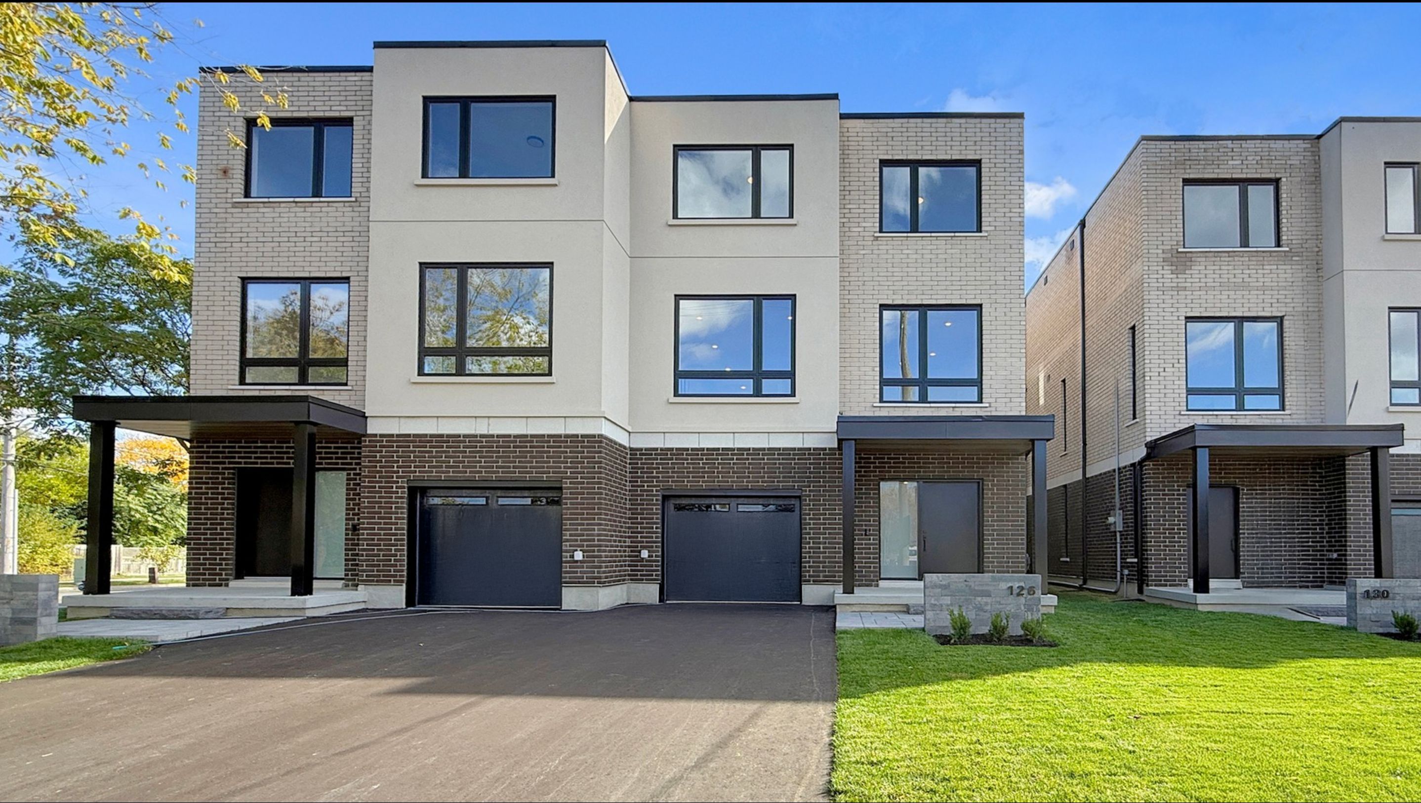 132 Dunbar Road, Mississauga, On L5b 1g7