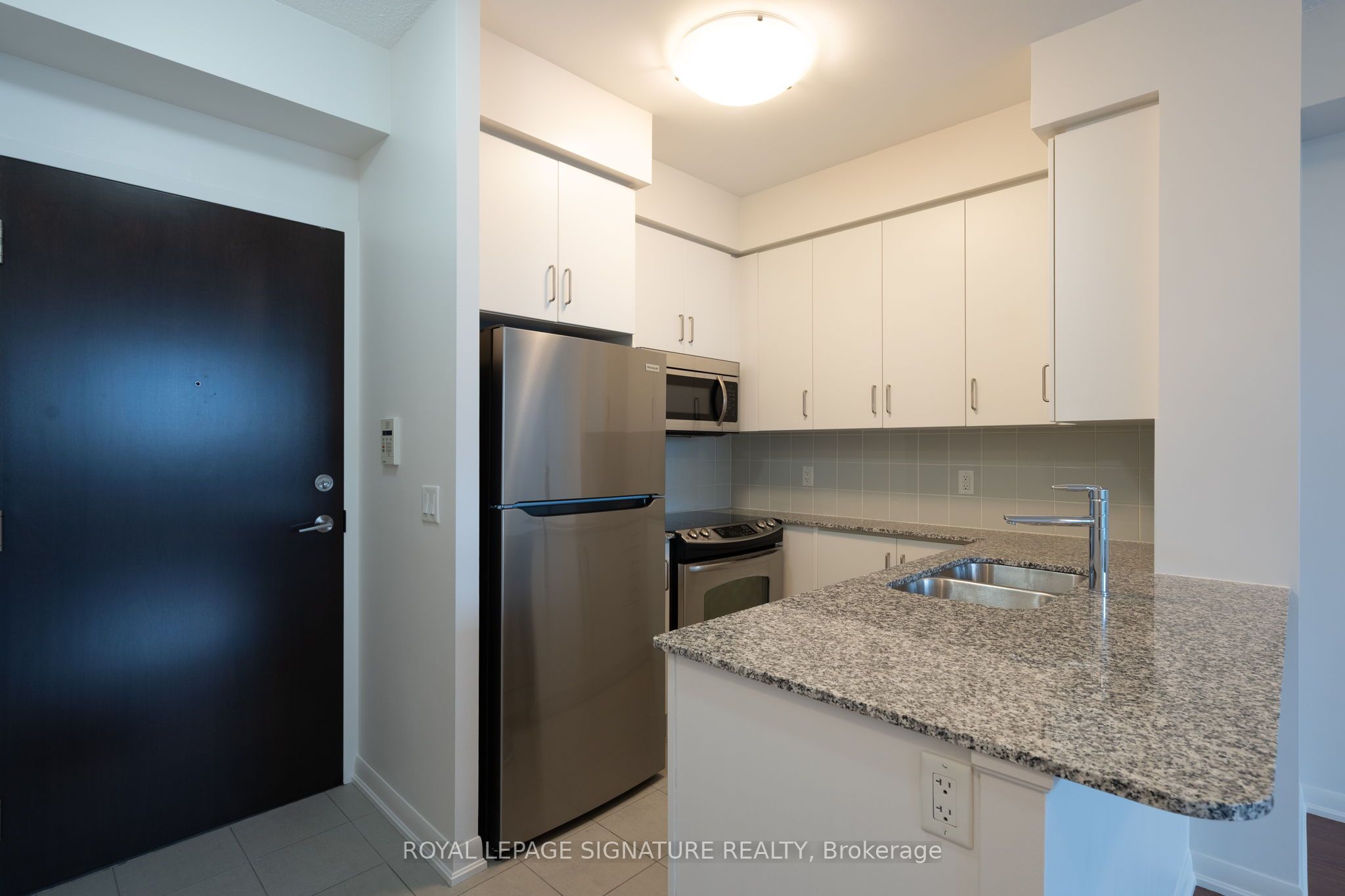 215 Sherway Gardens Road 409, Toronto, On M9c 0a4