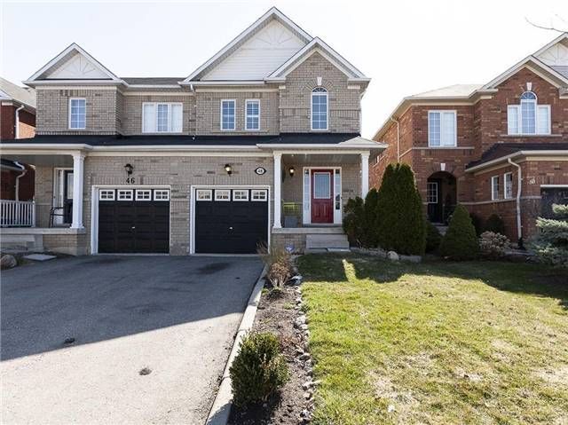 48 Mossgrove Crescent Upper, Brampton, On L7a 3e6