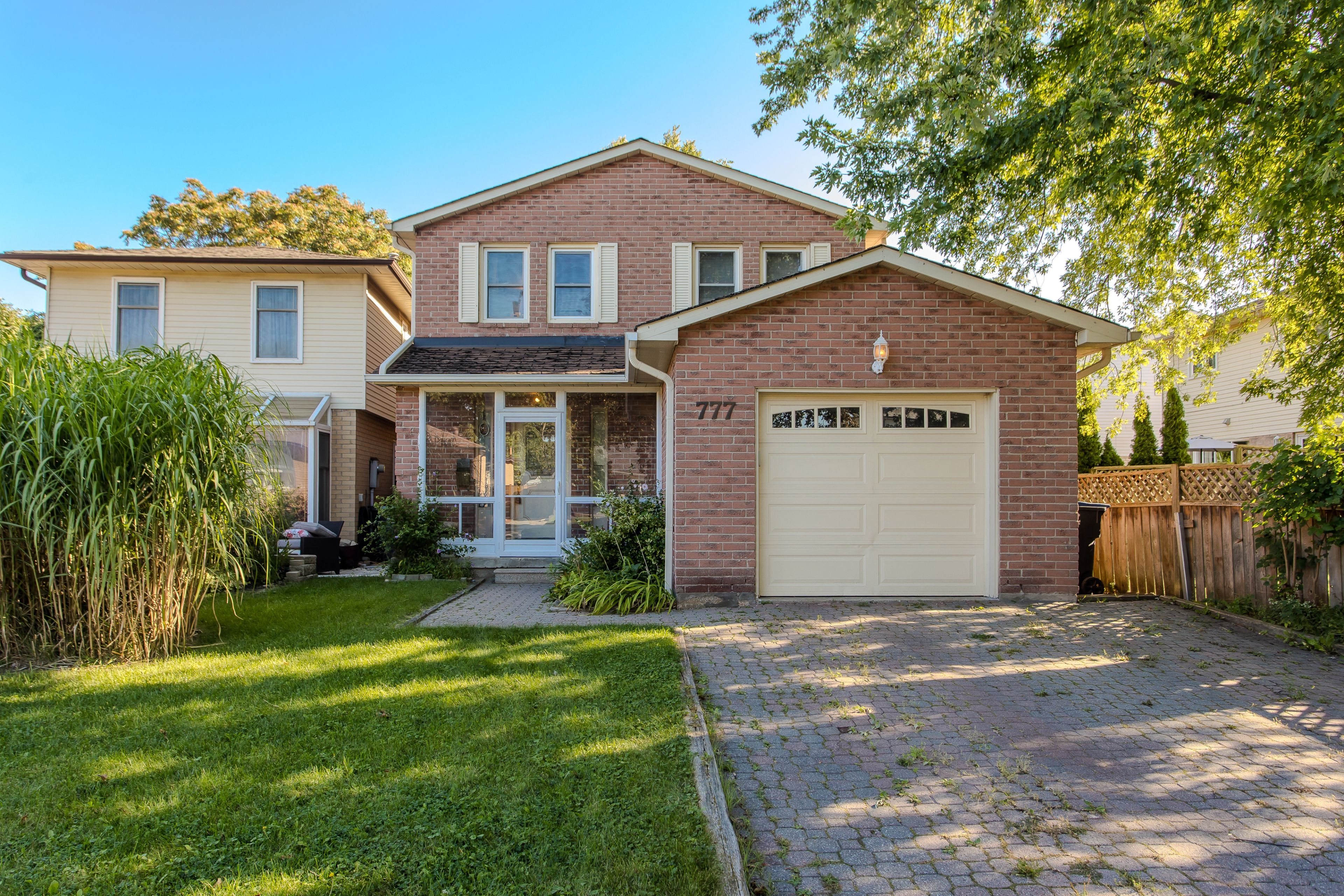 777 Inverhouse Drive, Mississauga, On L5j 2x9
