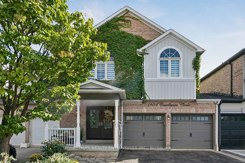1654 Casablanca Circle, Mississauga, On L5n 8g2