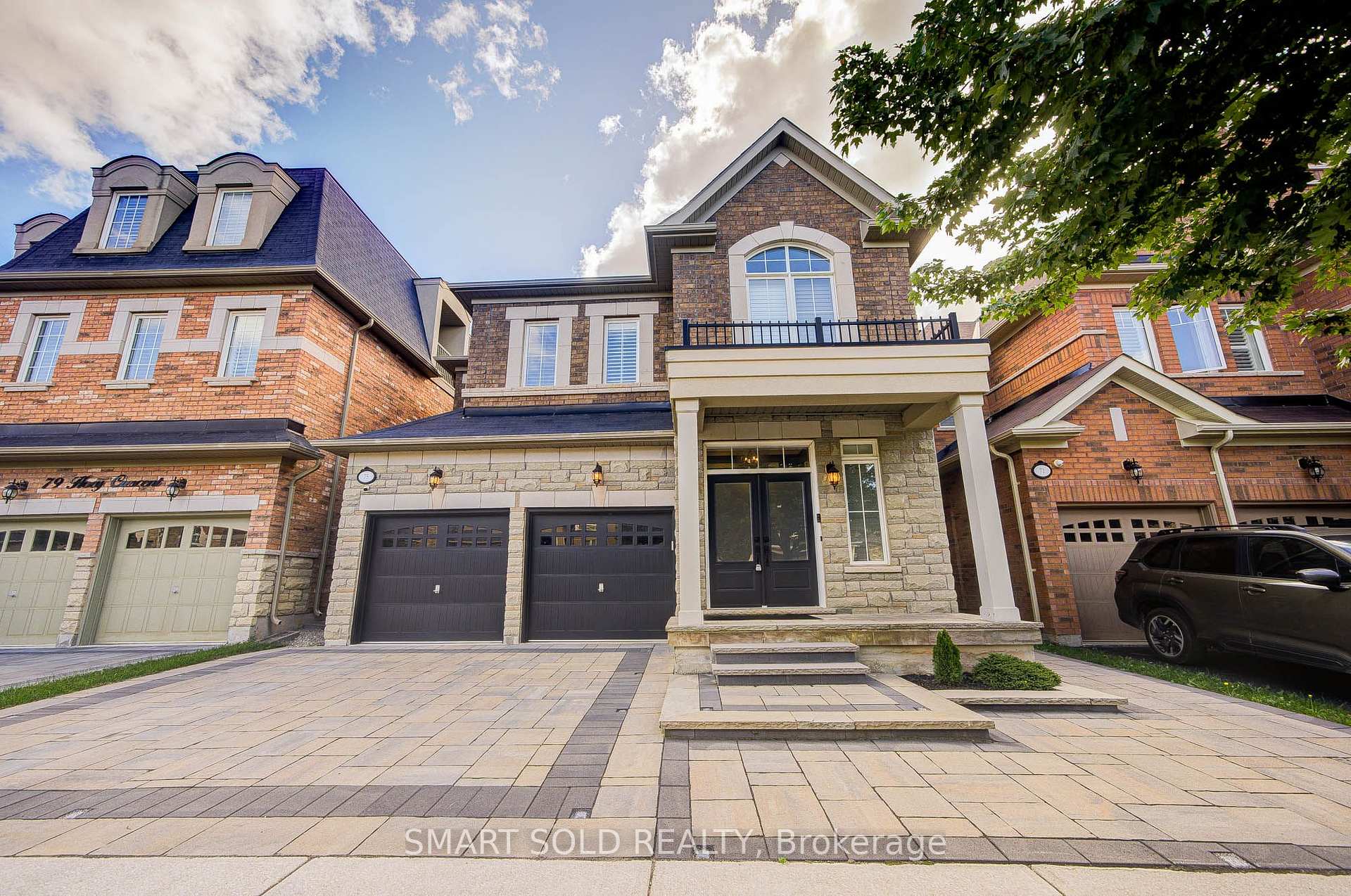 75 Hoey Crescent, Oakville, On L6m 0w4