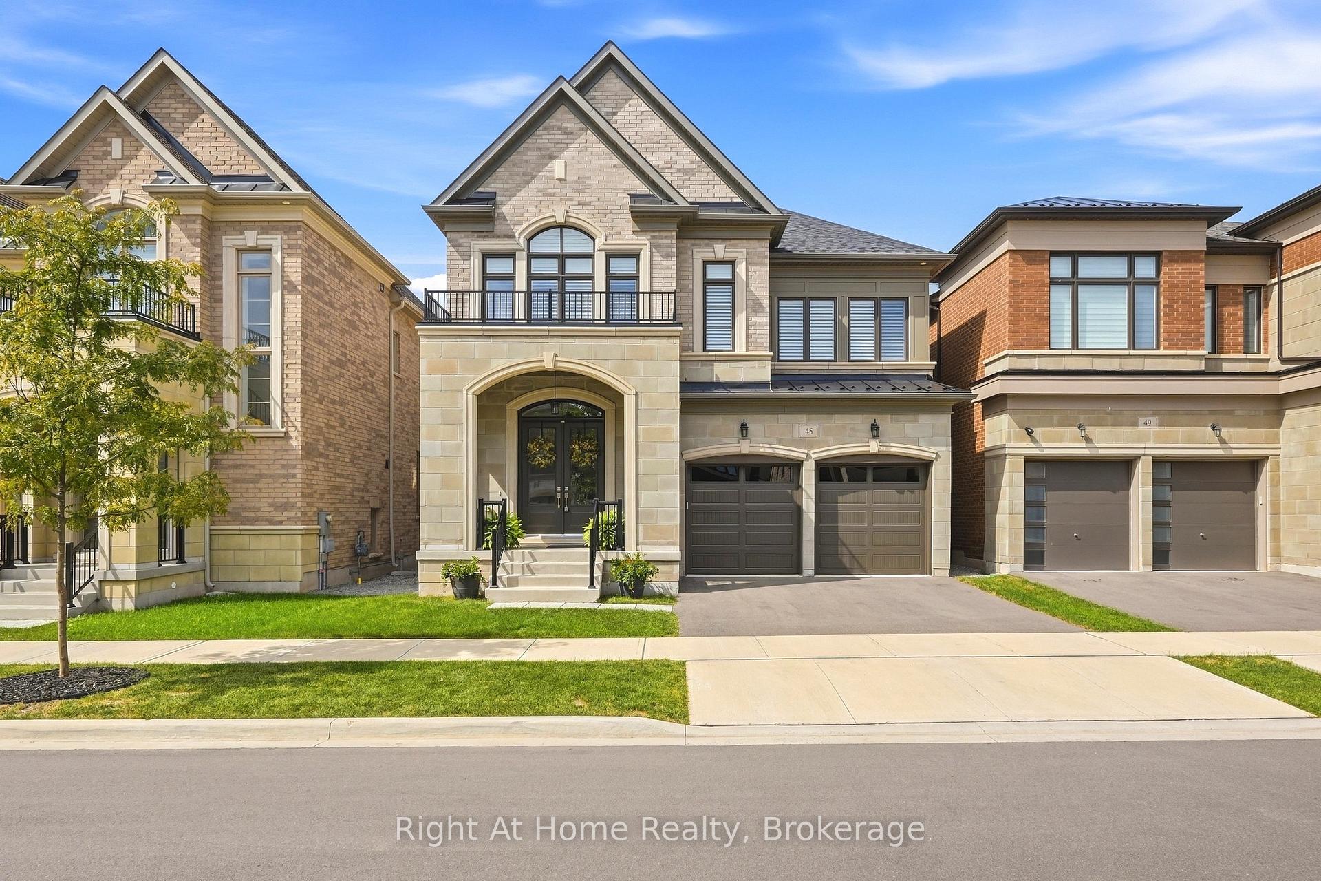 45 Boulton Trail, Oakville, On L6h 0z9