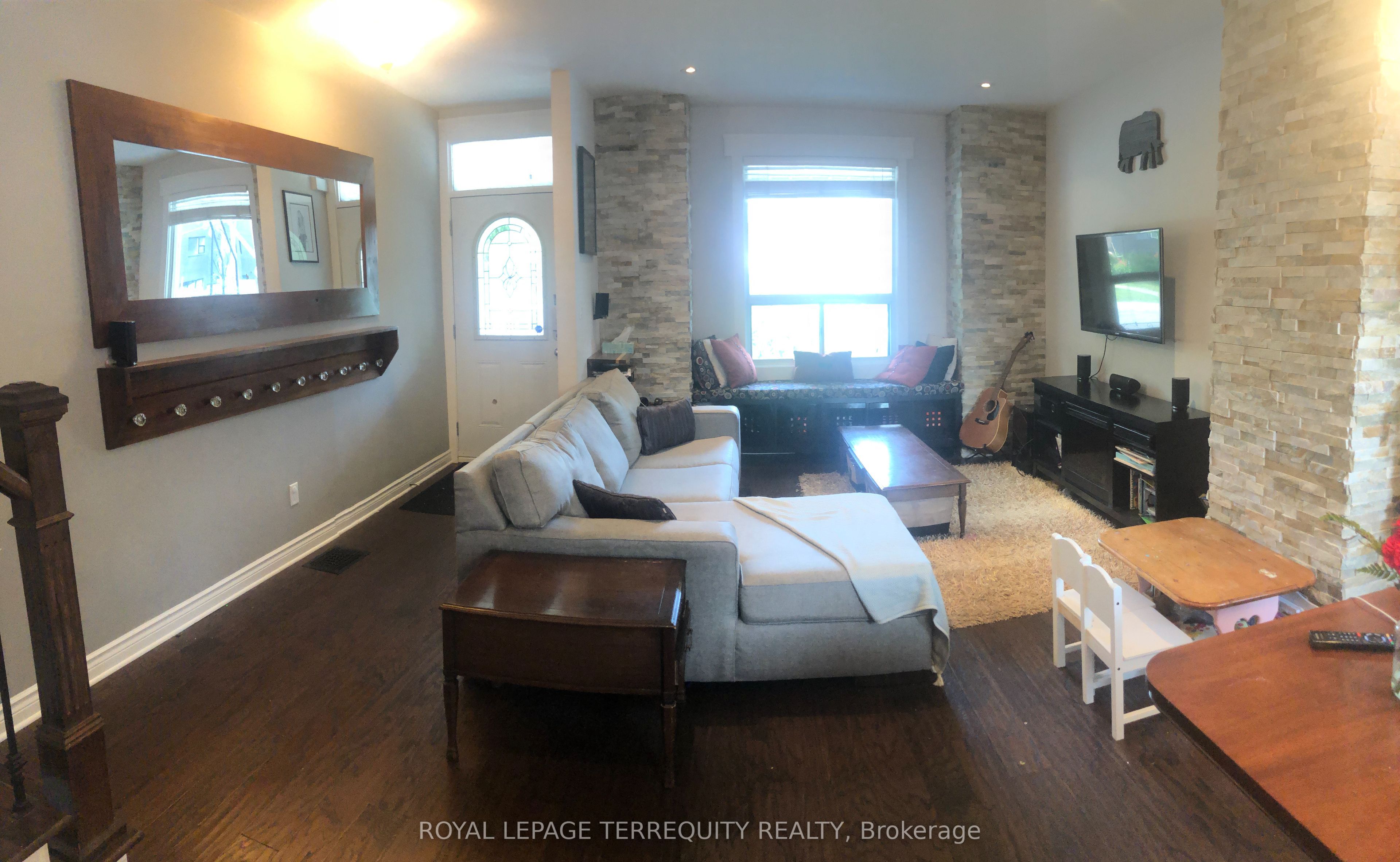 150 Osler Street Upper, Toronto, On M6n 2y8