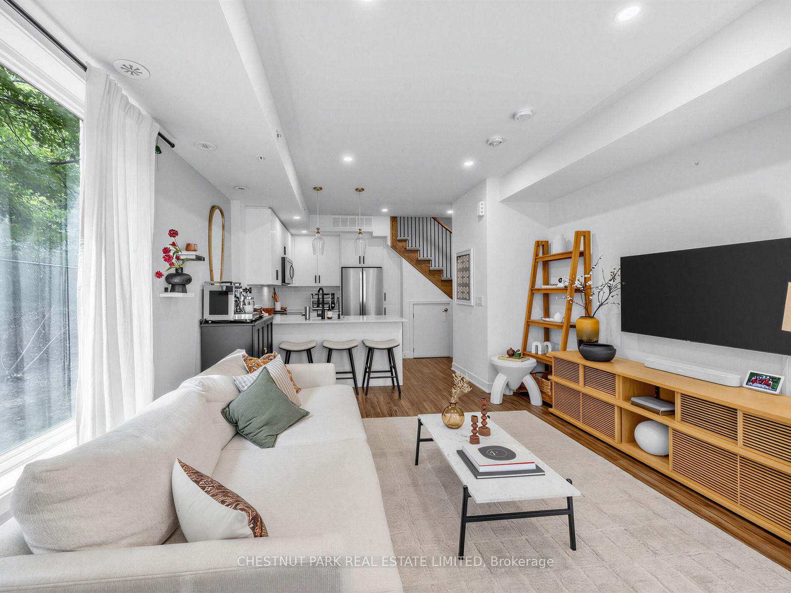 3488 Widdicombe Way 5, Mississauga, On L5l 0b8