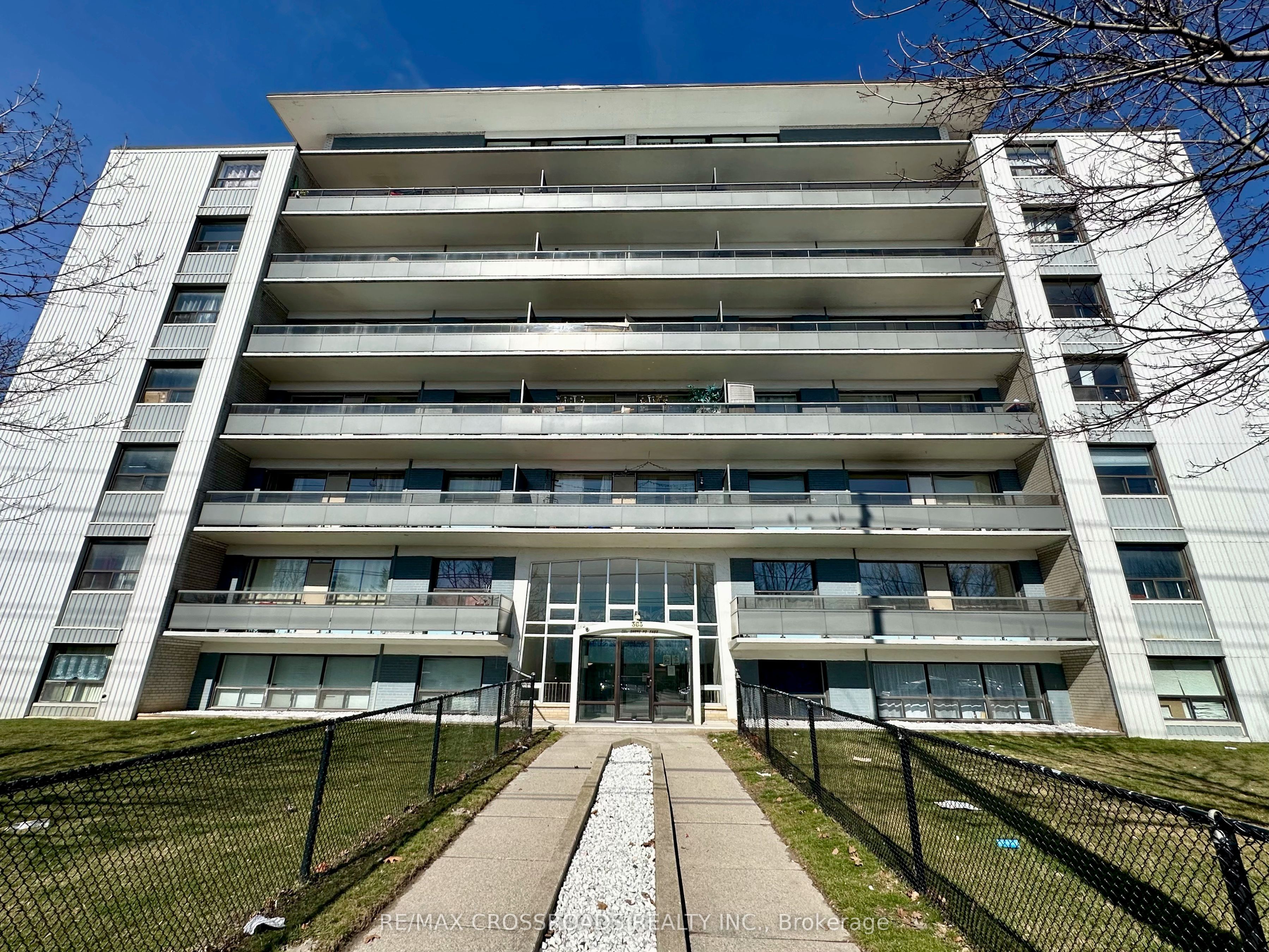 363 Lakeshore Road E 207, Mississauga, On L5g 1h7