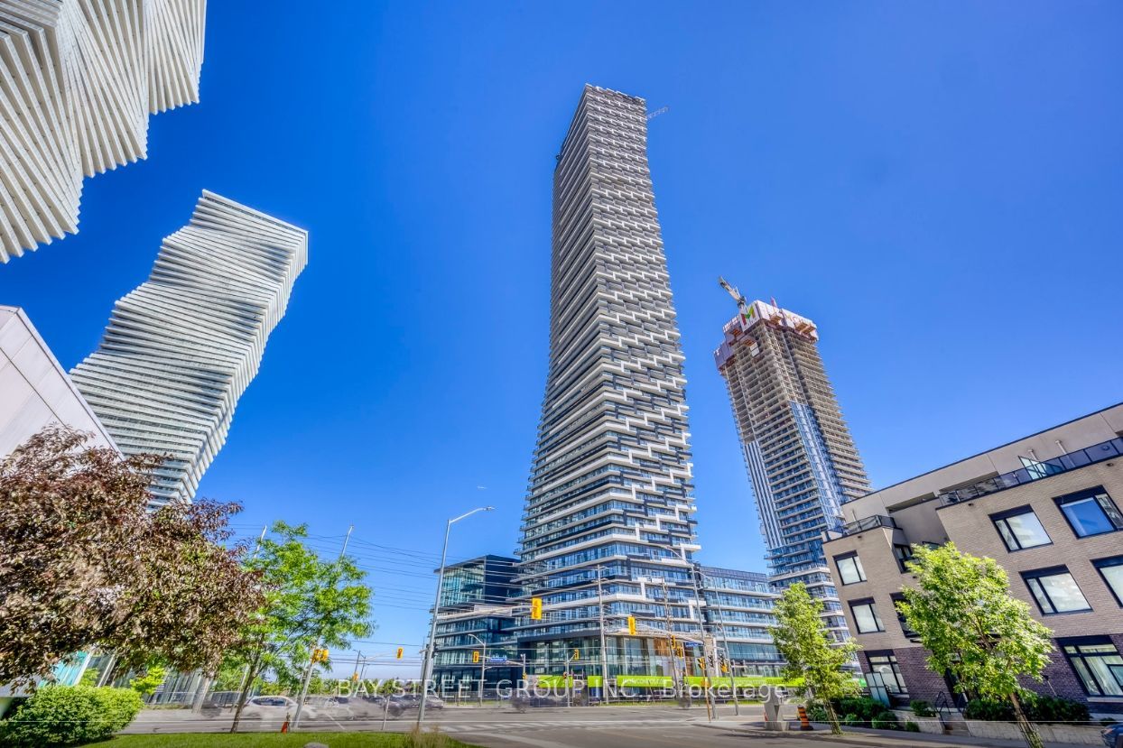 448 Burnhamthorpe Road W 3204, Mississauga, On L5b 4m6