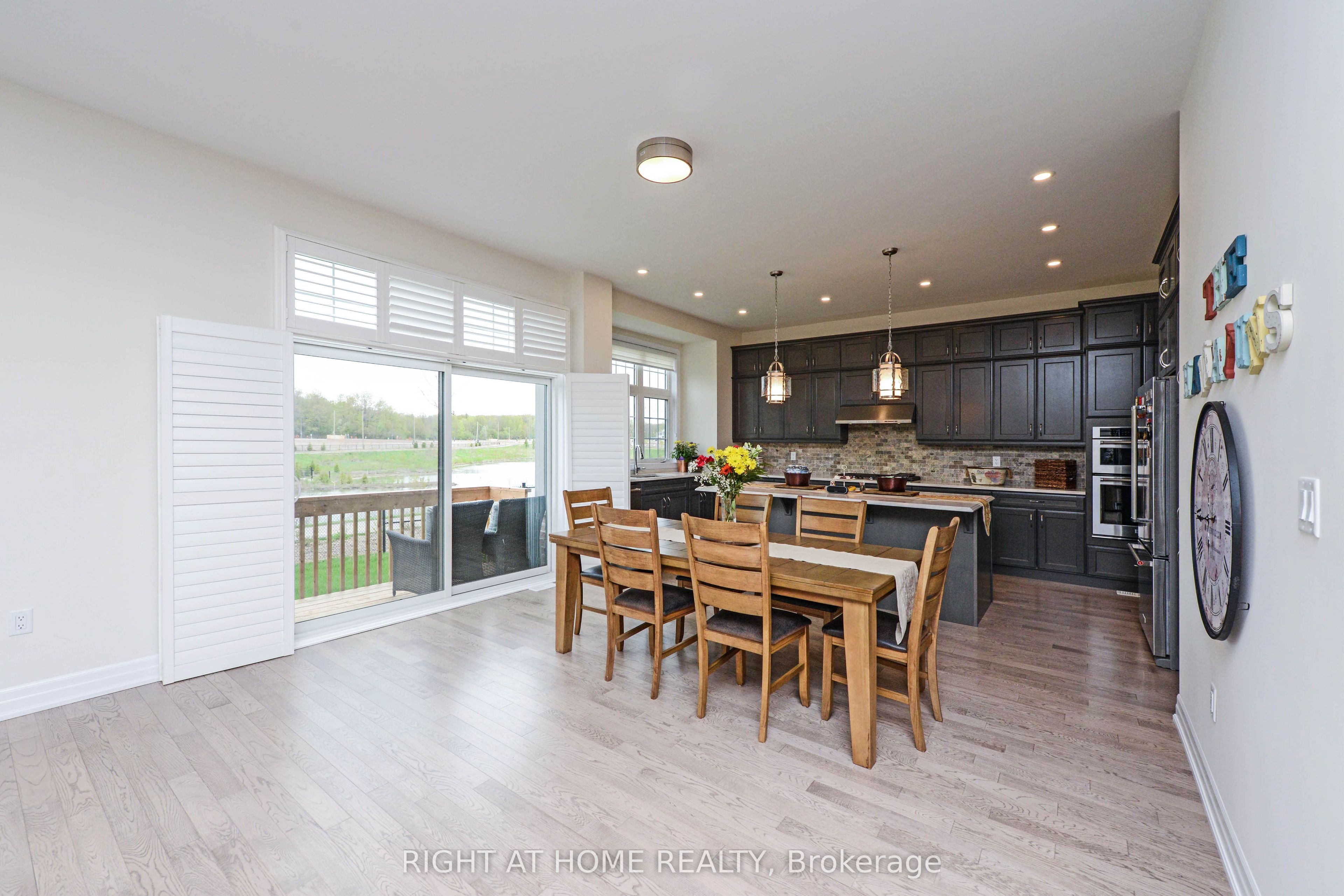 3286 Charles Biggar Drive, Oakville, On L6m 1n3