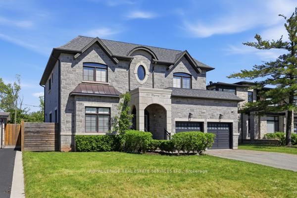 584 Weynway Court, Oakville, On L6l 4g7