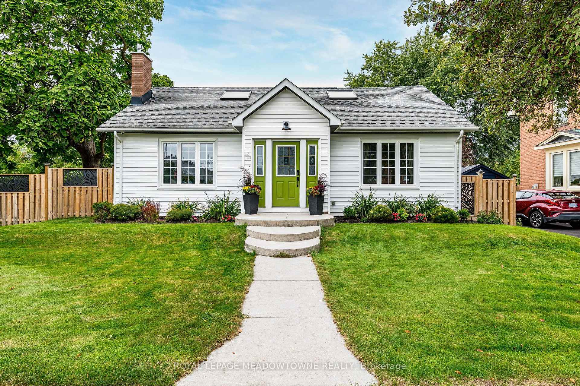 32 Craig Street, Brampton, On L6y 1j1