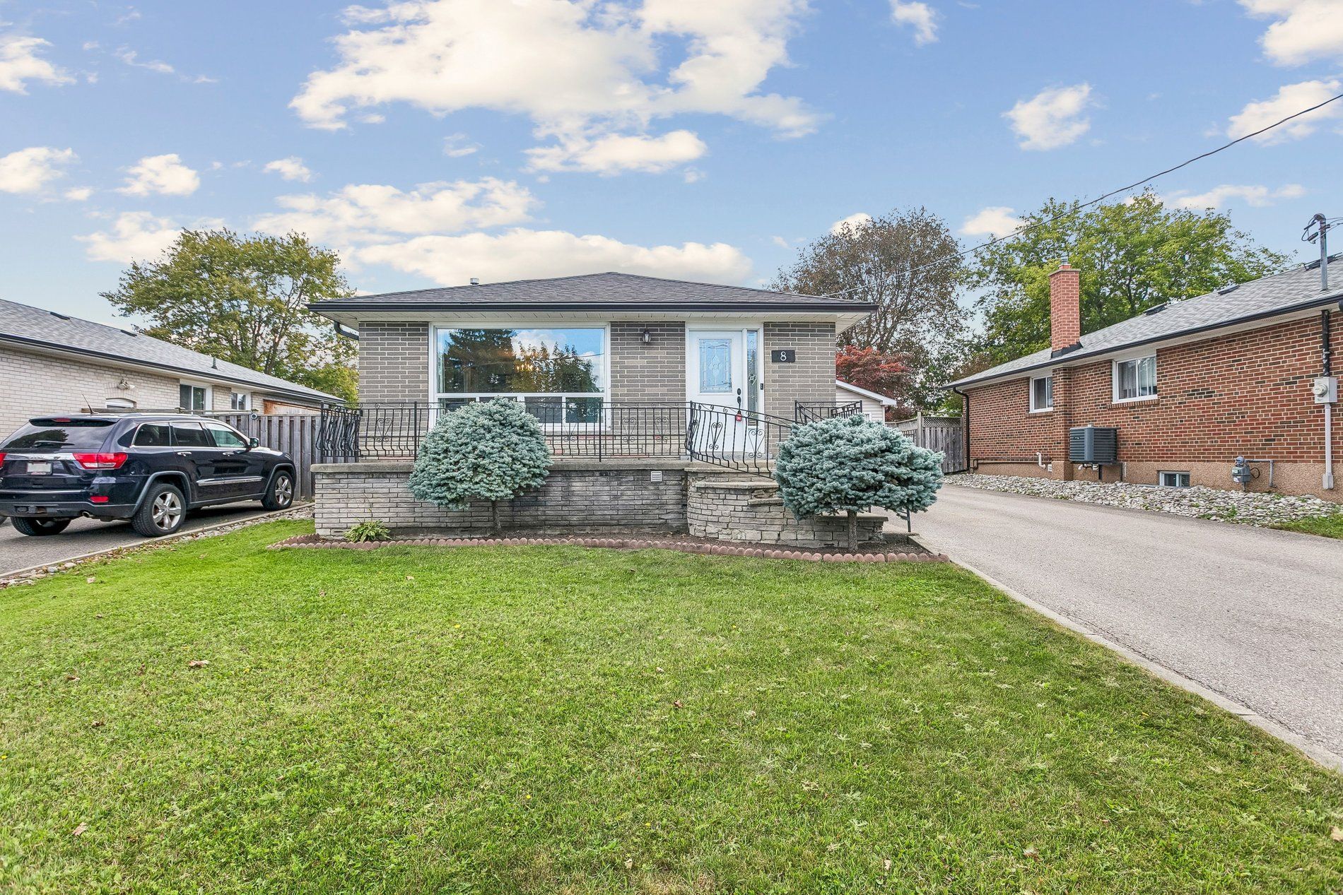 8 Milner Road, Brampton, On L6w 3a5