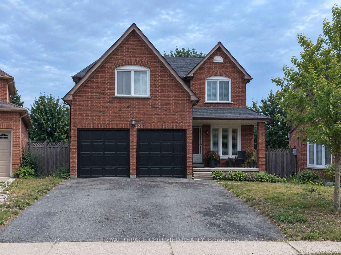 211 Macedonia Crescent Bsmt, Mississauga, On L5b 3r8