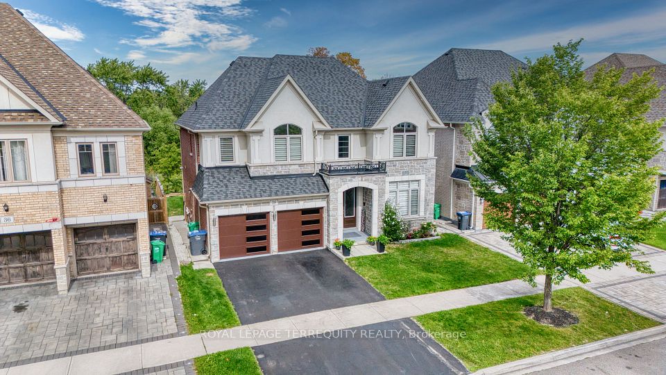 38 Rhapsody Crescent, Brampton, On L6p 4e8