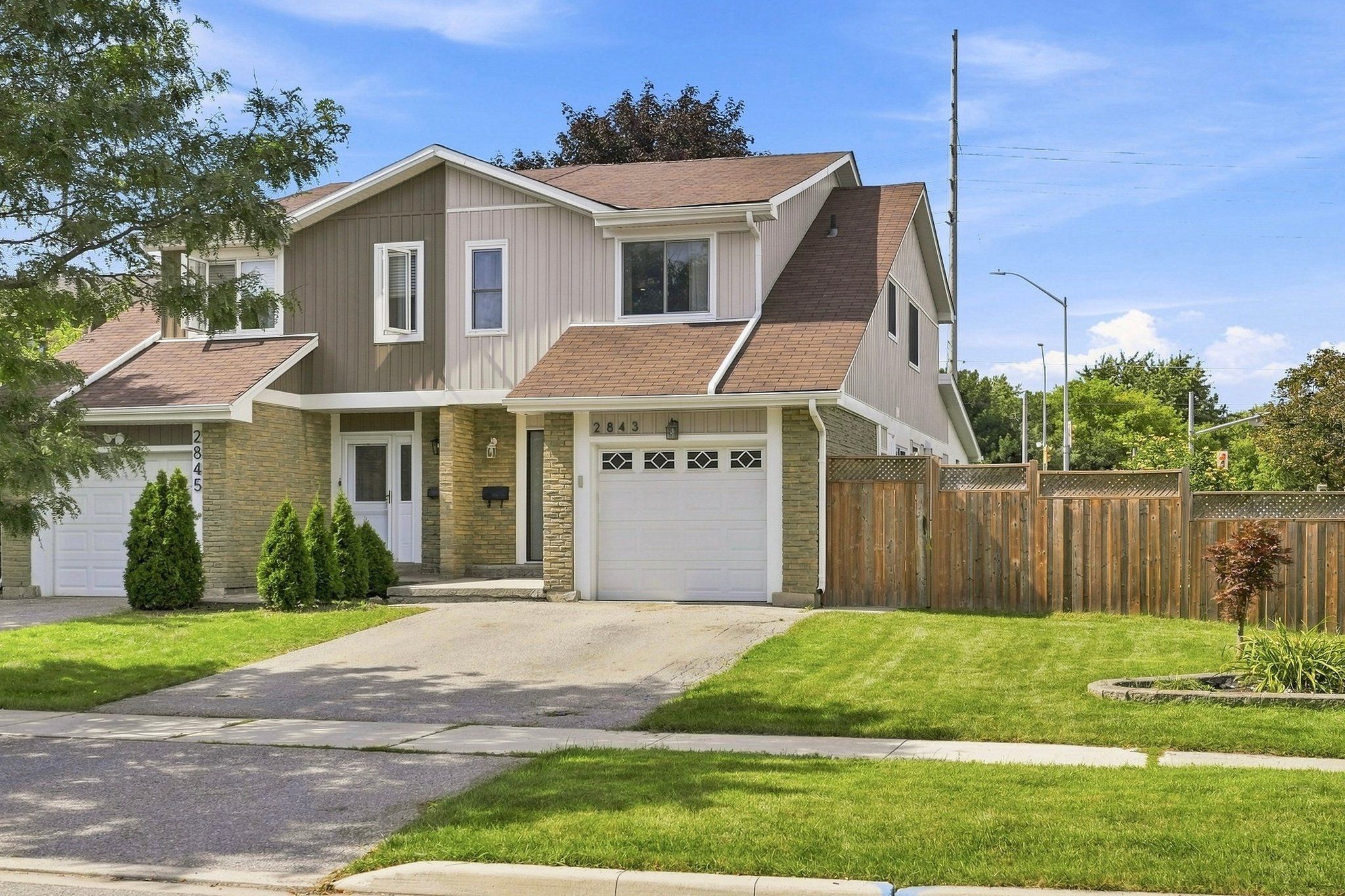 2843 Arvida Circle, Mississauga, On L5n 1r4