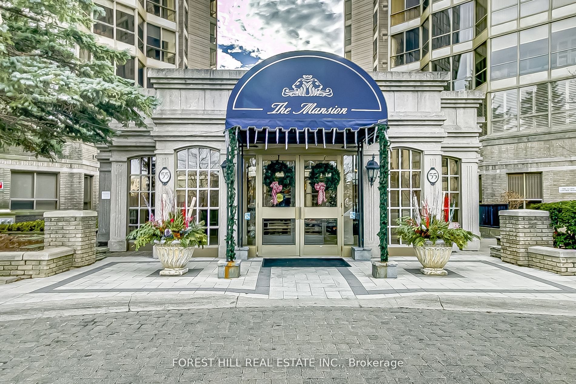 55 Kingsbridge Garden Circle Ph7, Mississauga, On L5r 1y1