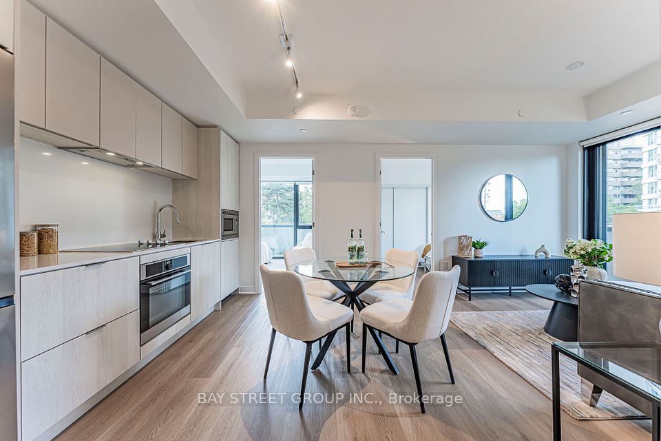 3009 Novar Road 220, Mississauga, On L5b 0p9