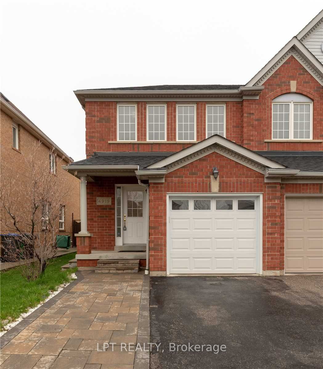 4919 Southampton Drive, Mississauga, On L5m 7p9