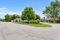 11 Churchill Crescent, Halton Hills, On L7g 2m8
