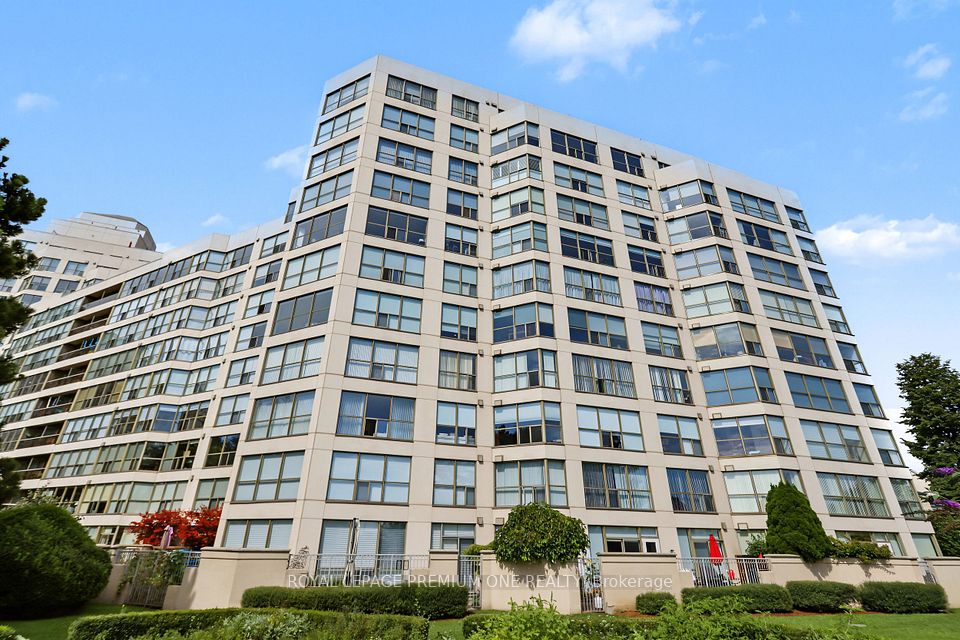 2267 Lake Shore Boulevard 410, Toronto, On M8v 3x2