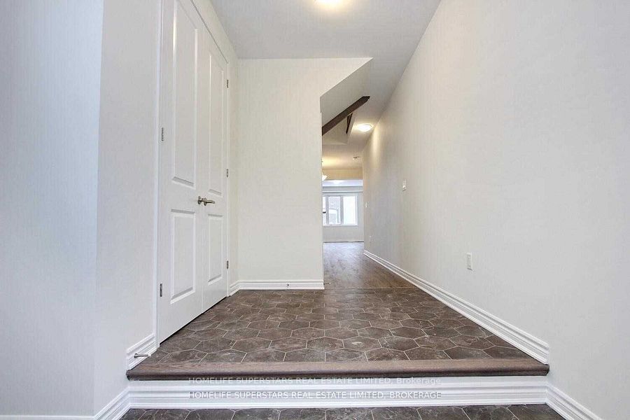 17 Speckled Alder Street, Caledon, On L7c 4j1