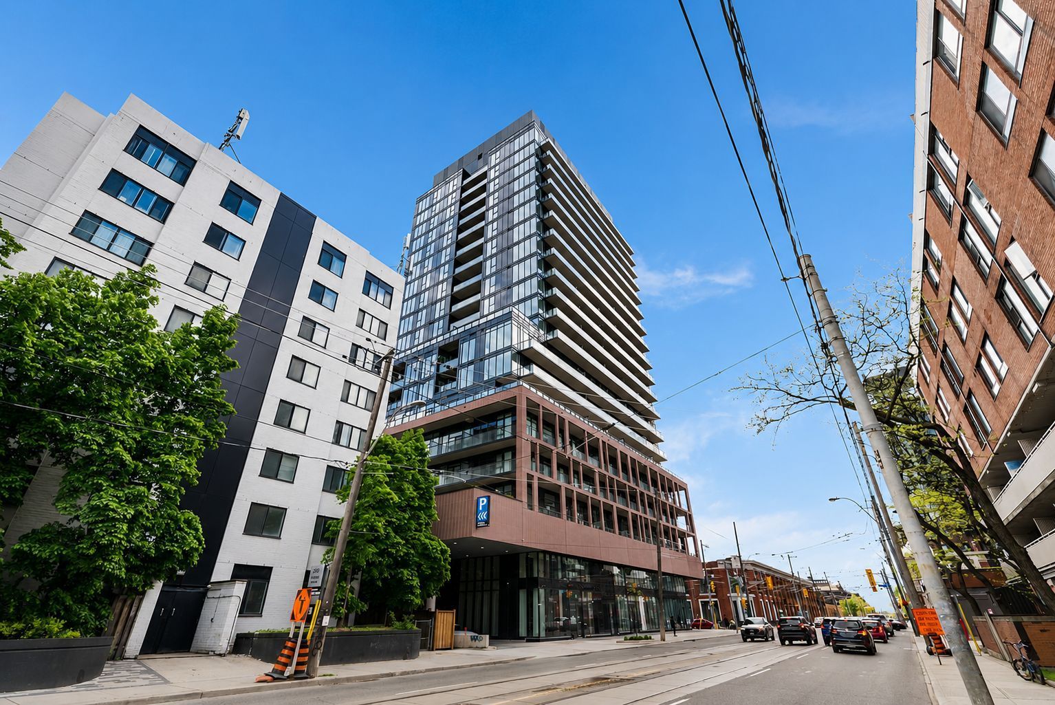285 Dufferin Street 817, Toronto, On M6k 1z7