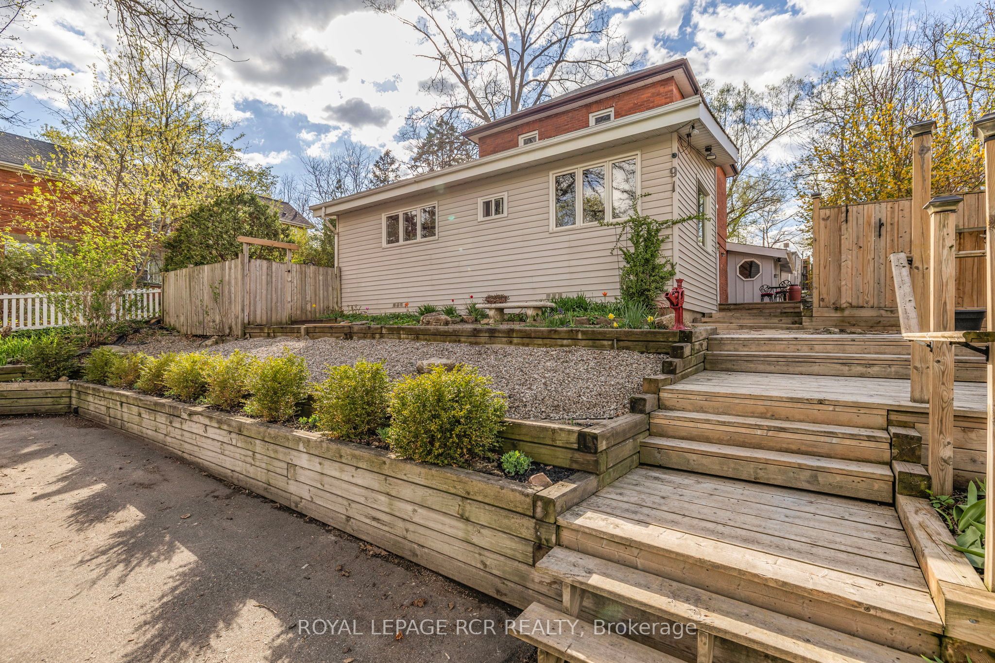 91 King Street W, Caledon, On L7e 1a2