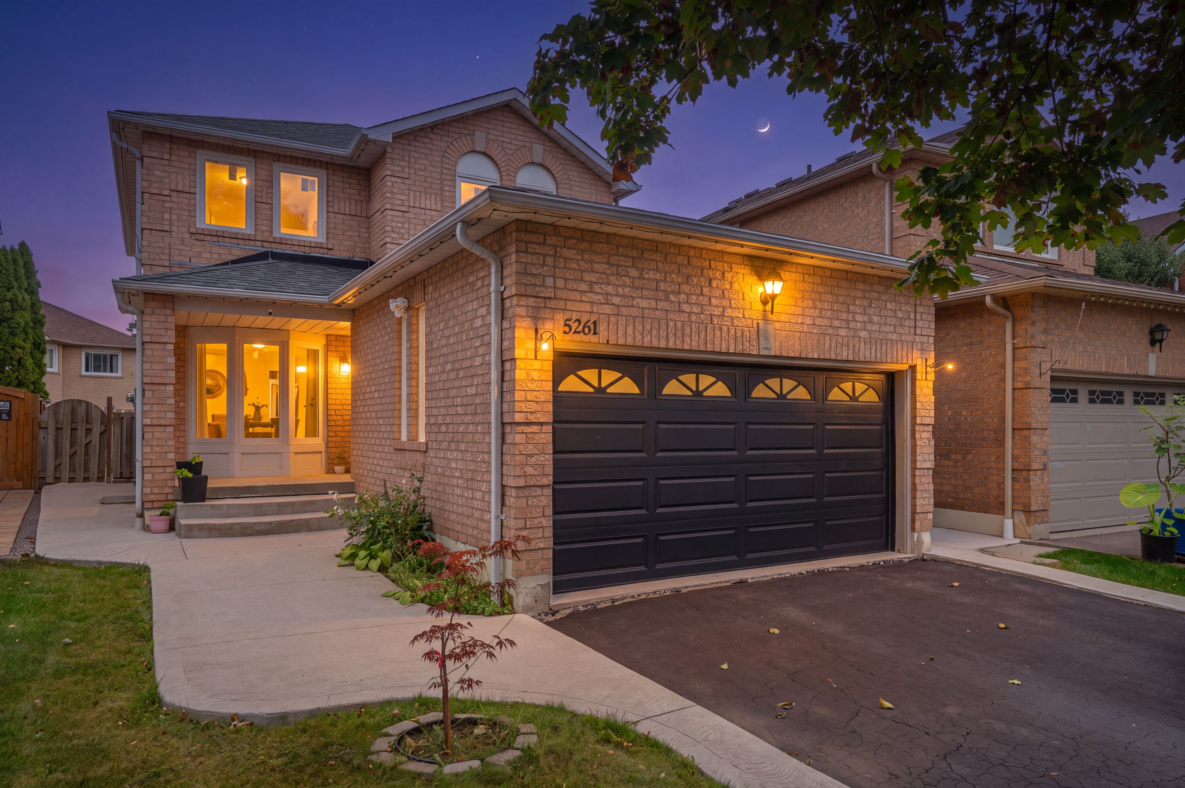 5261 River Forest Court, Mississauga, On L5v 2c7