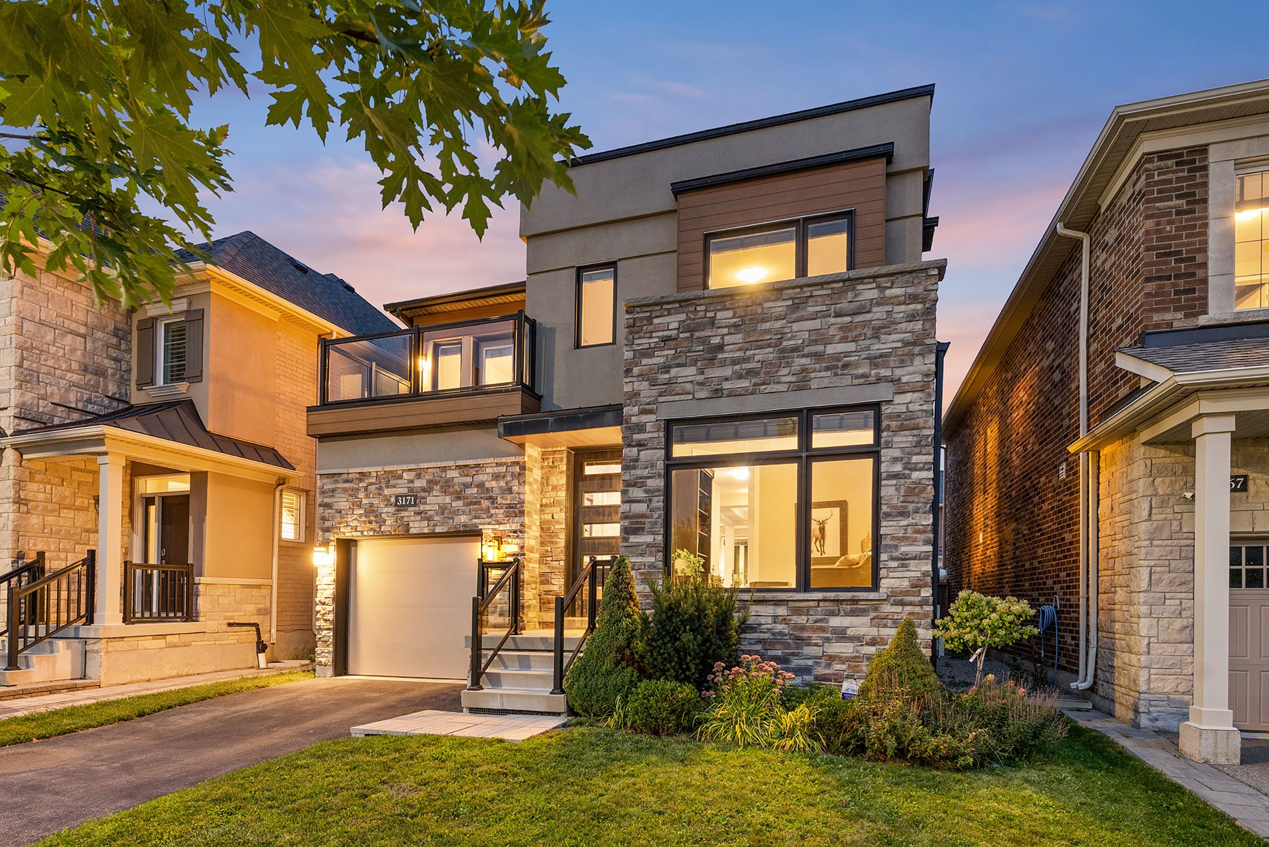 3171 George Savage Avenue, Oakville, On L6m 4m2