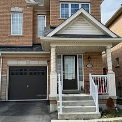 100 Lanark Circle Main & 2nd Floor, Brampton, On L6x 5l4