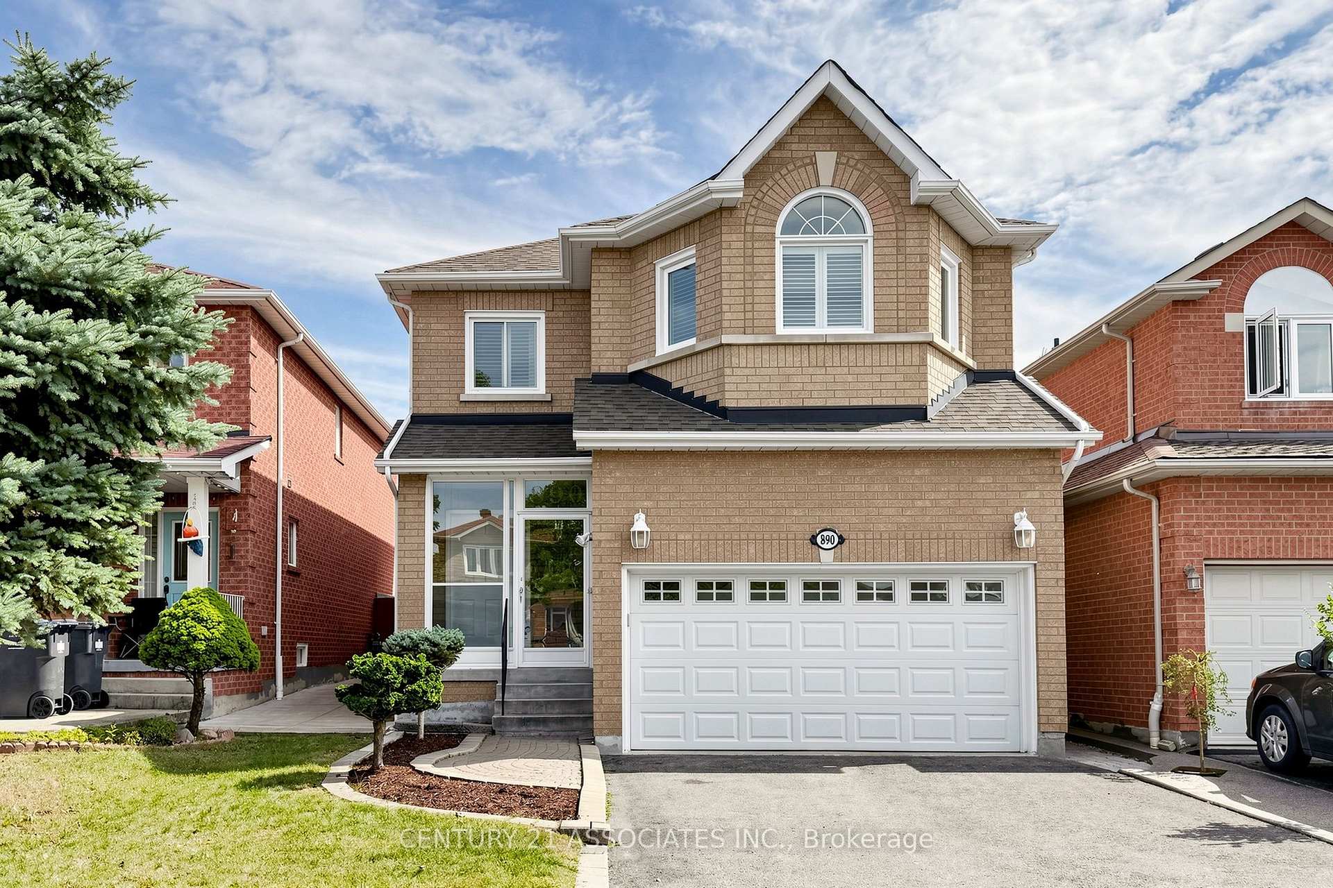 890 Blyleven Boulevard, Mississauga, On L5v 2j3