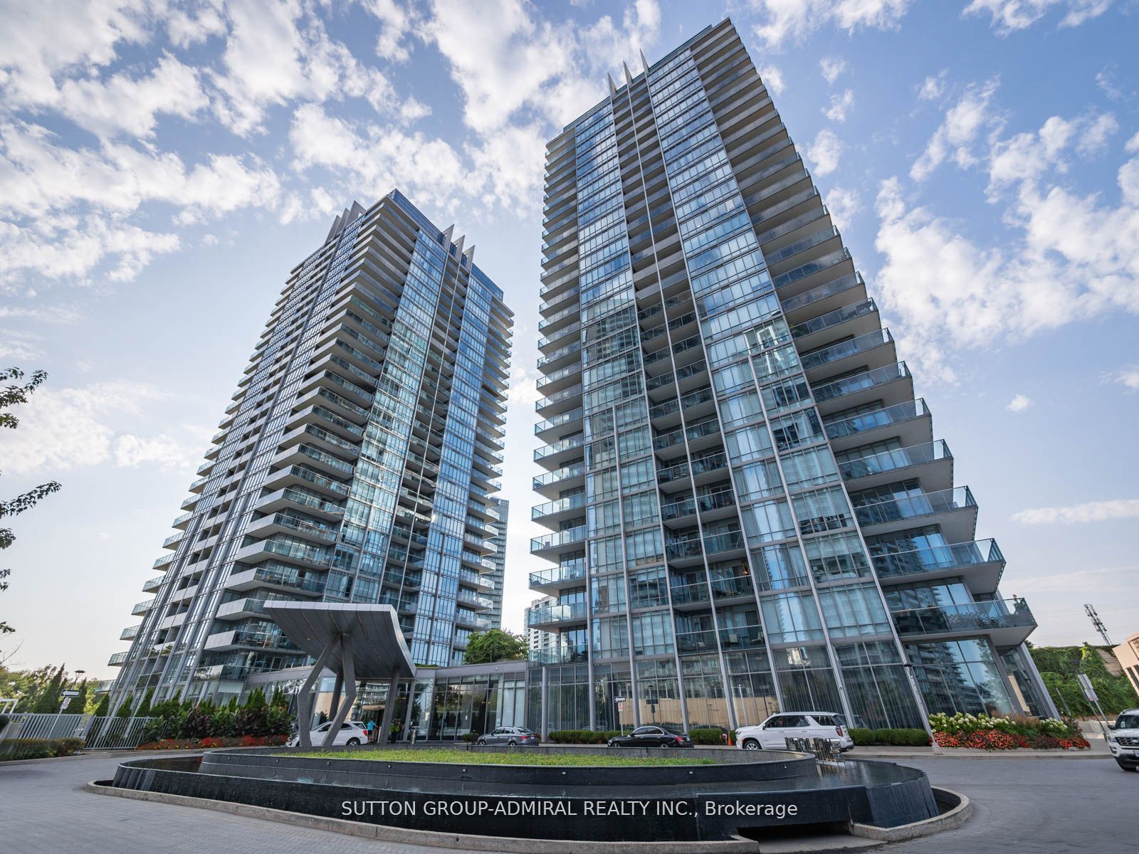 90 Park Lawn Road 1811, Toronto, On M8y 0b6