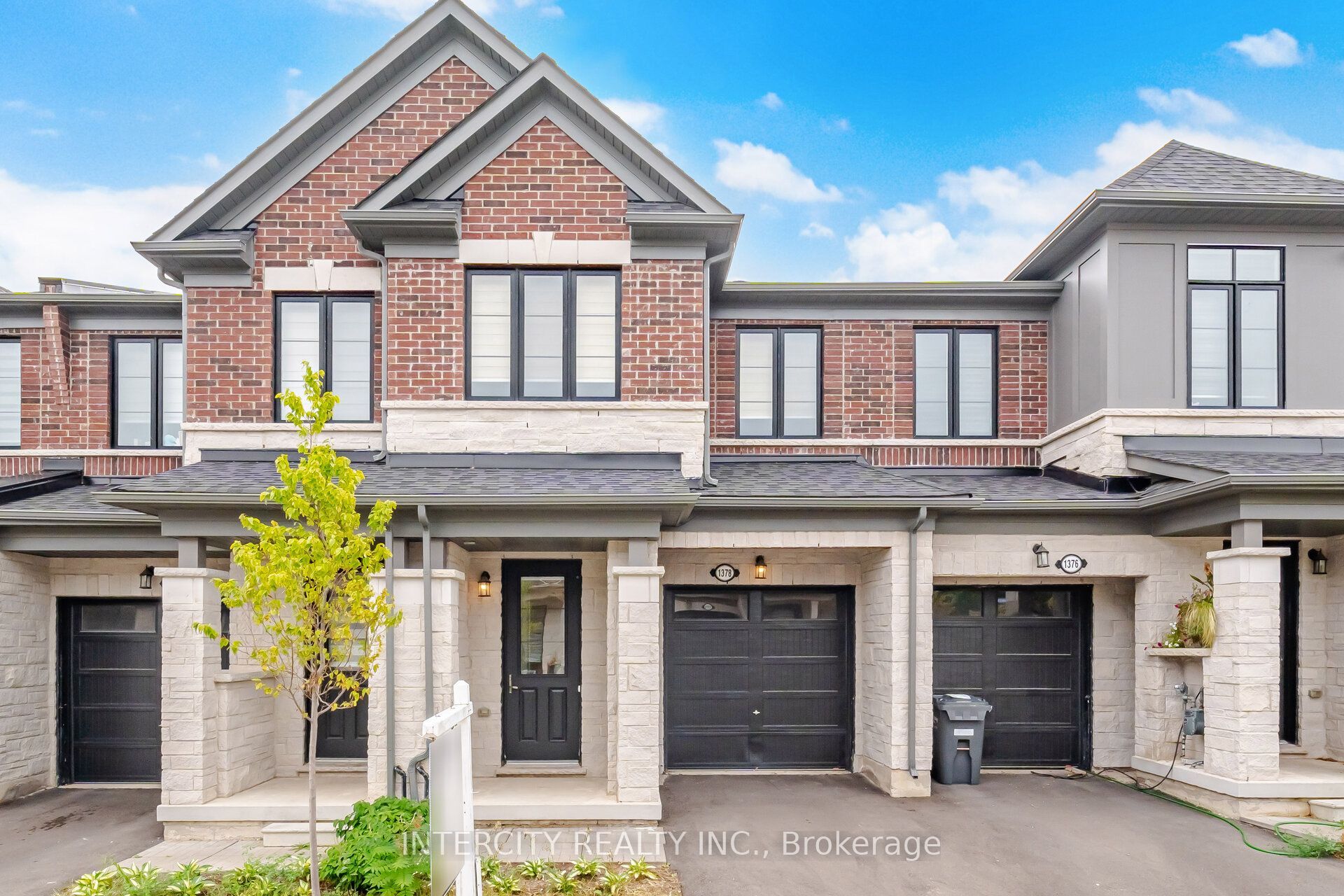 1378 National Common, Burlington, On L7p 0y6