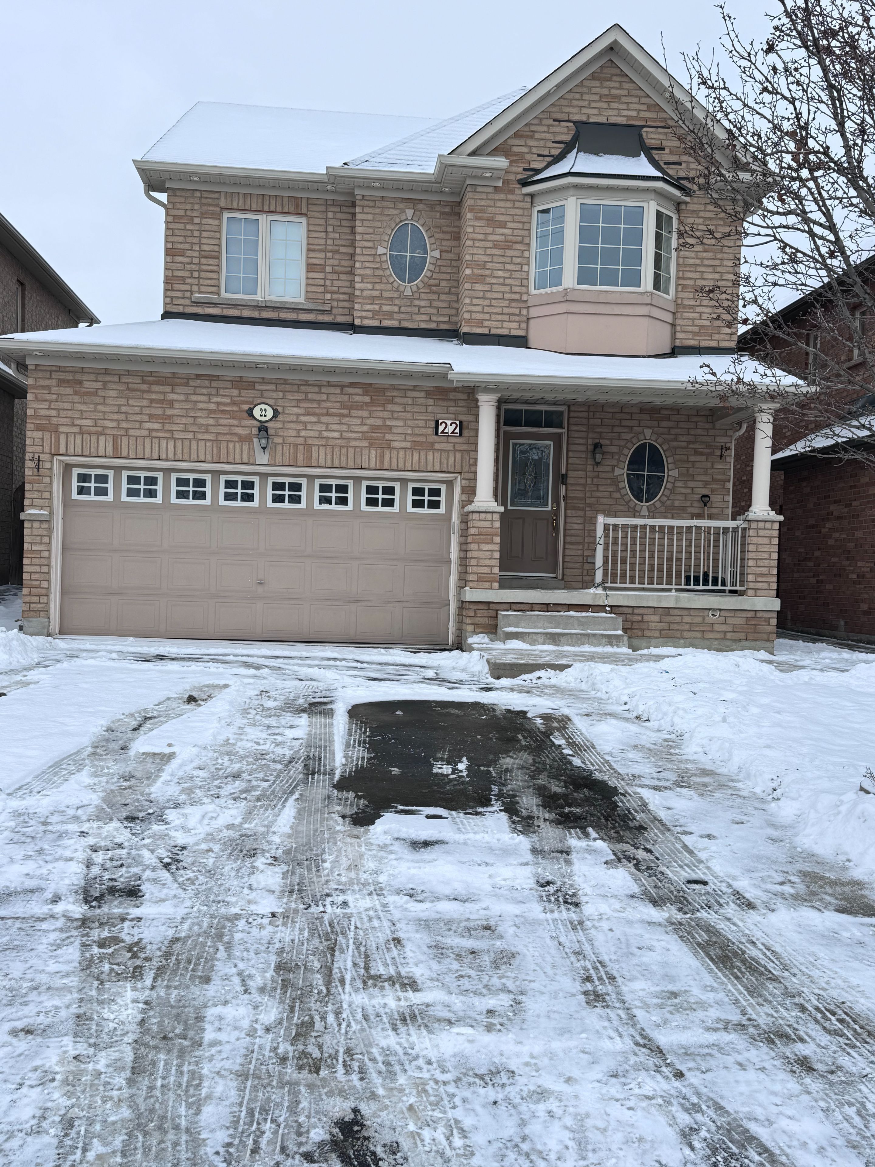 22 Gamson Crescent Bsmt, Brampton, On L6r 0v8
